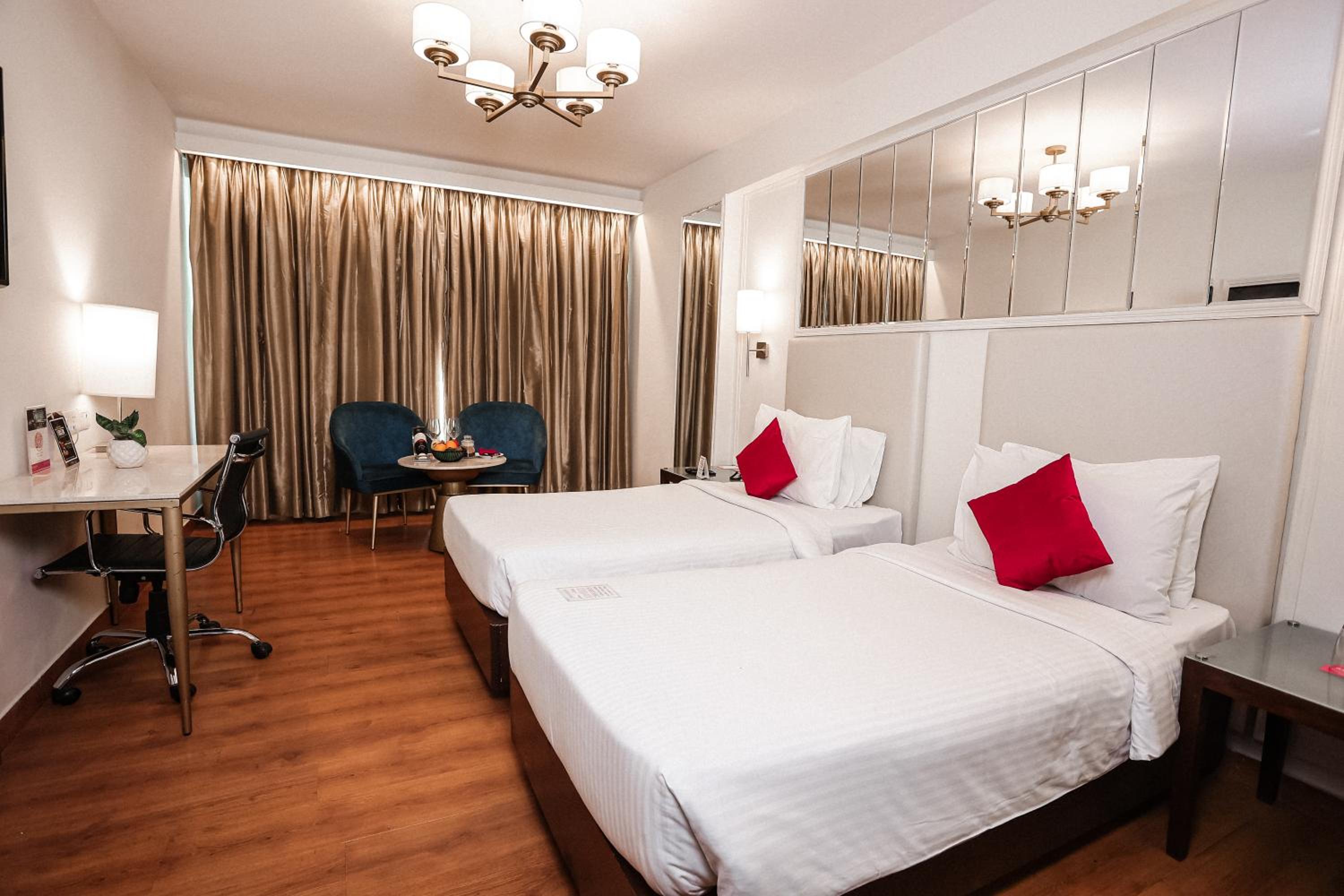 Deluxe Twin Room- Early check in and late checkout (subject to availability) - Photo 4