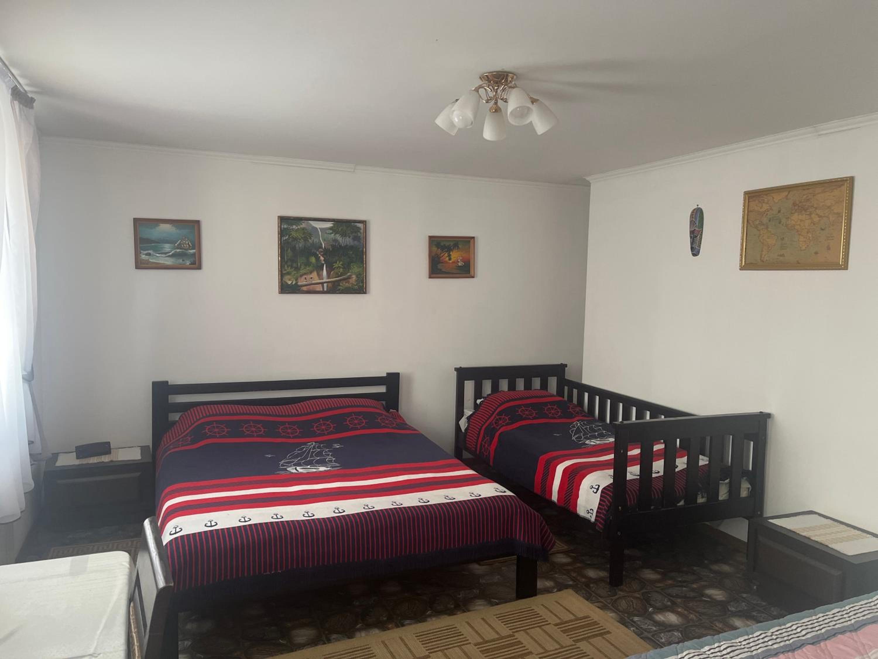 Family Room photo 3
