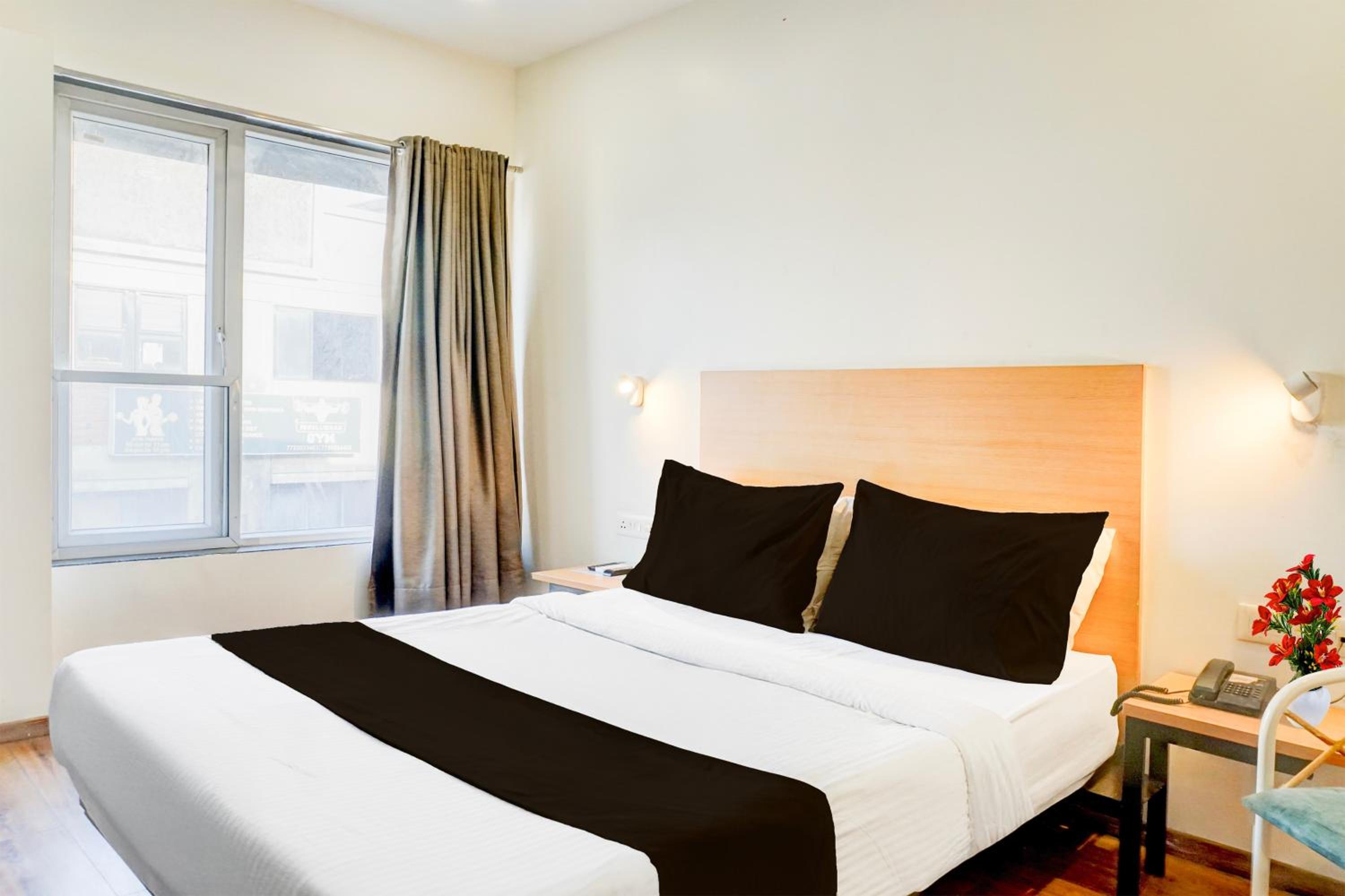 Triple Room with Balcony