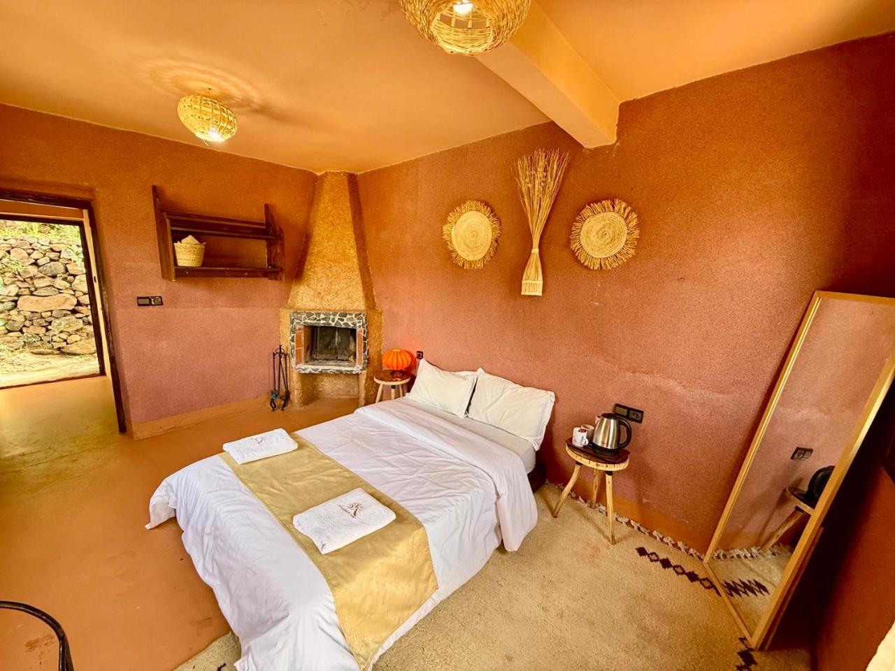 Double Room with Mountain View - Photo 5