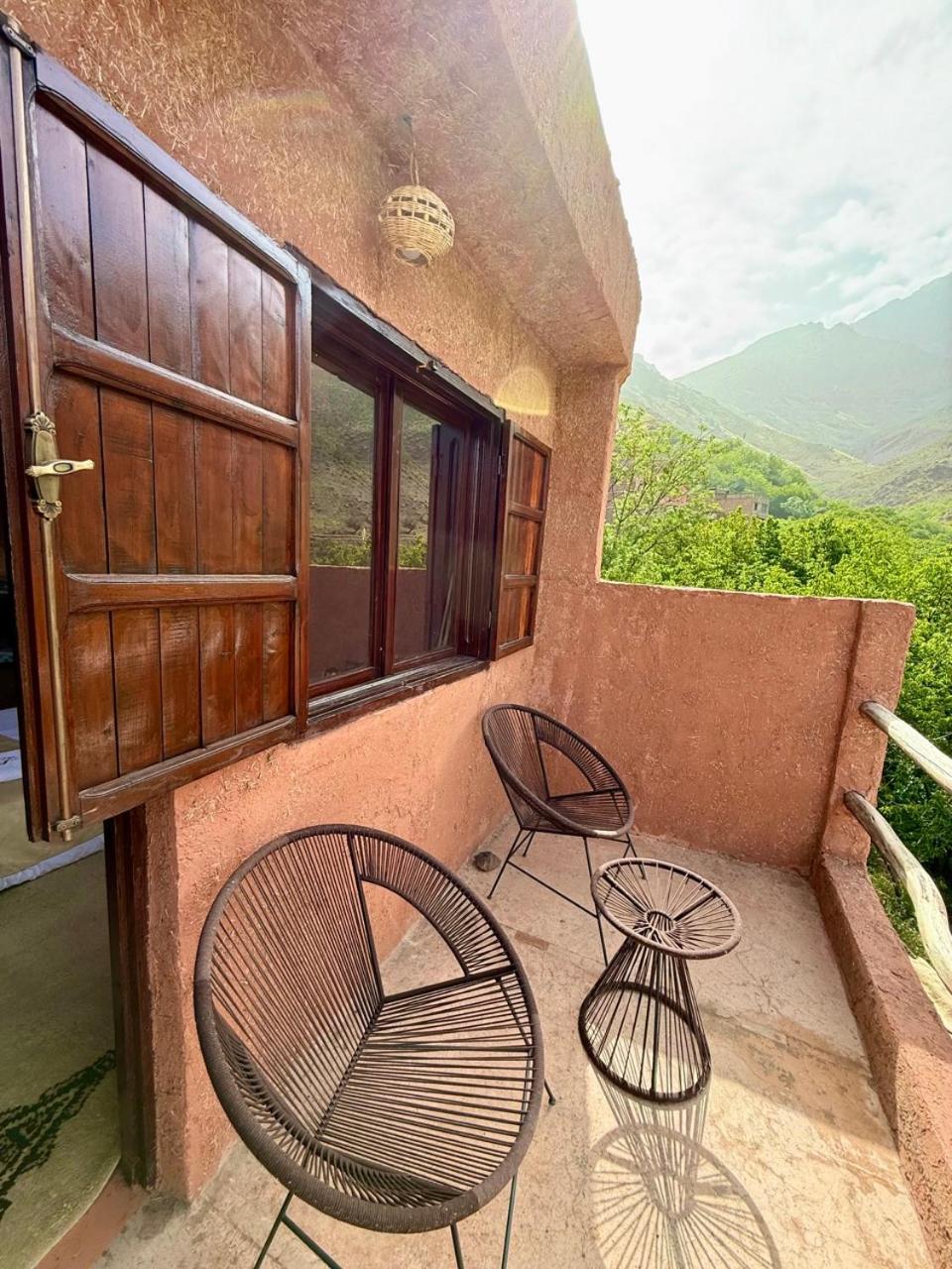 Double Room with Mountain View - Photo 6