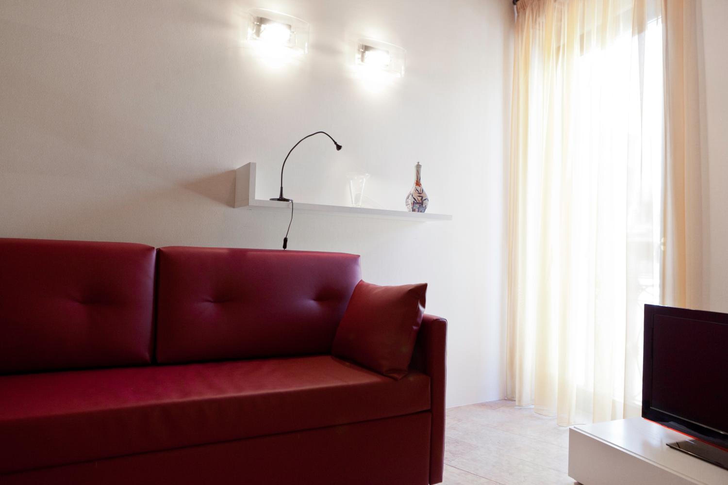One-Bedroom Apartment with Balcony - Photo 13