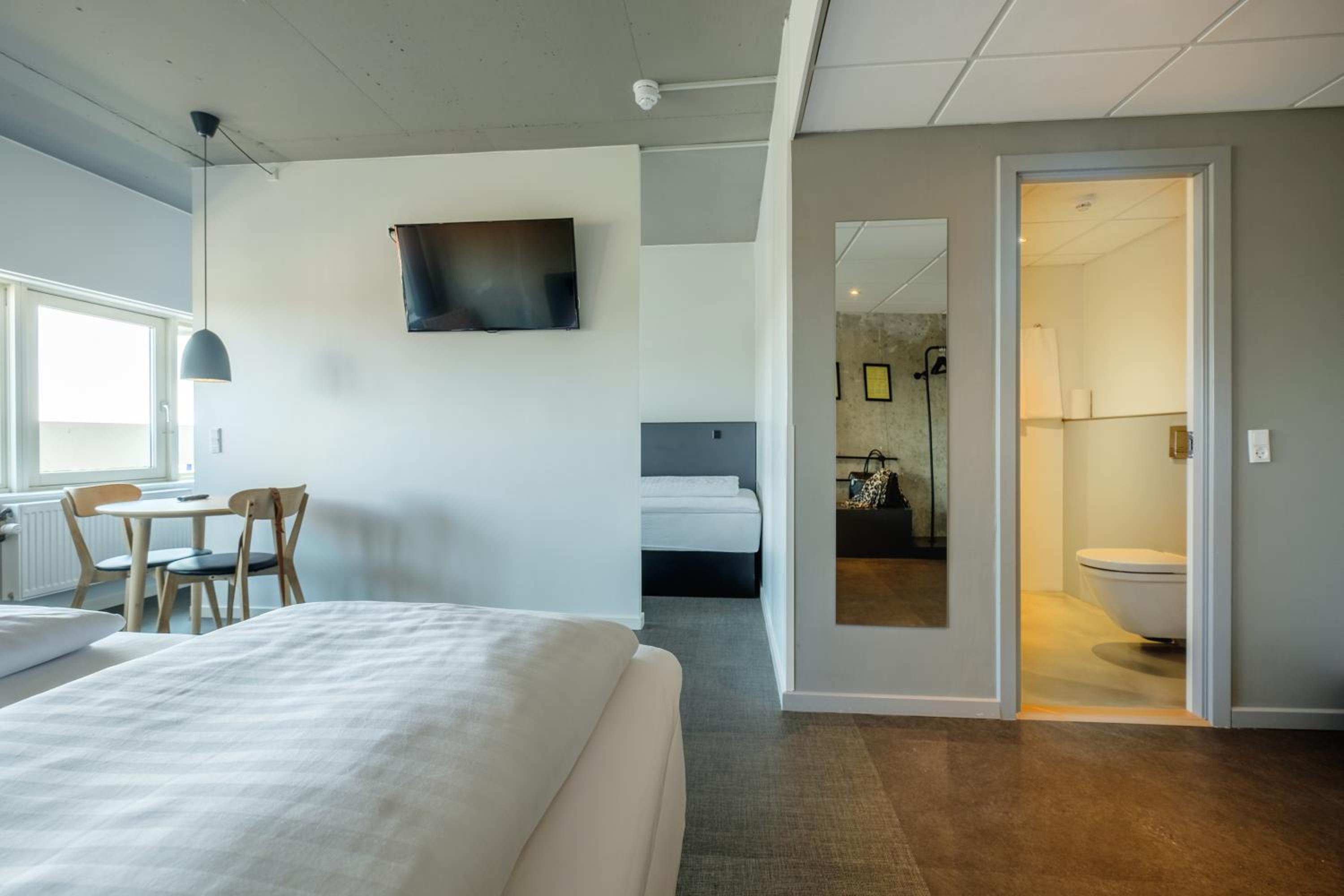 Standard Family Room