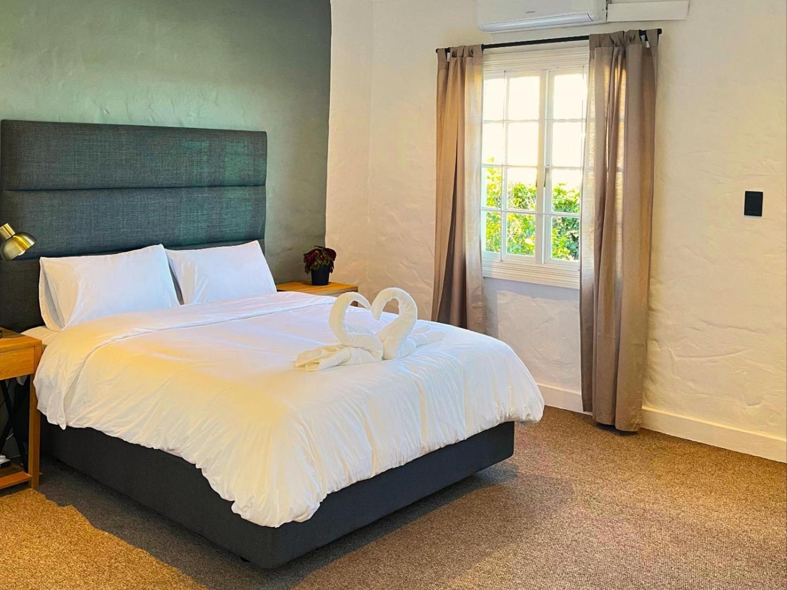 Standard Queen Room photo 3