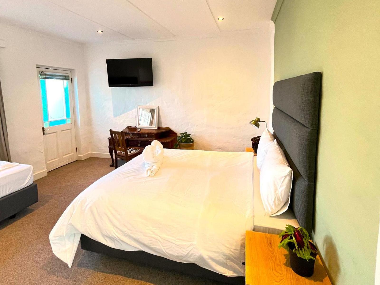 Standard Triple Room photo 2