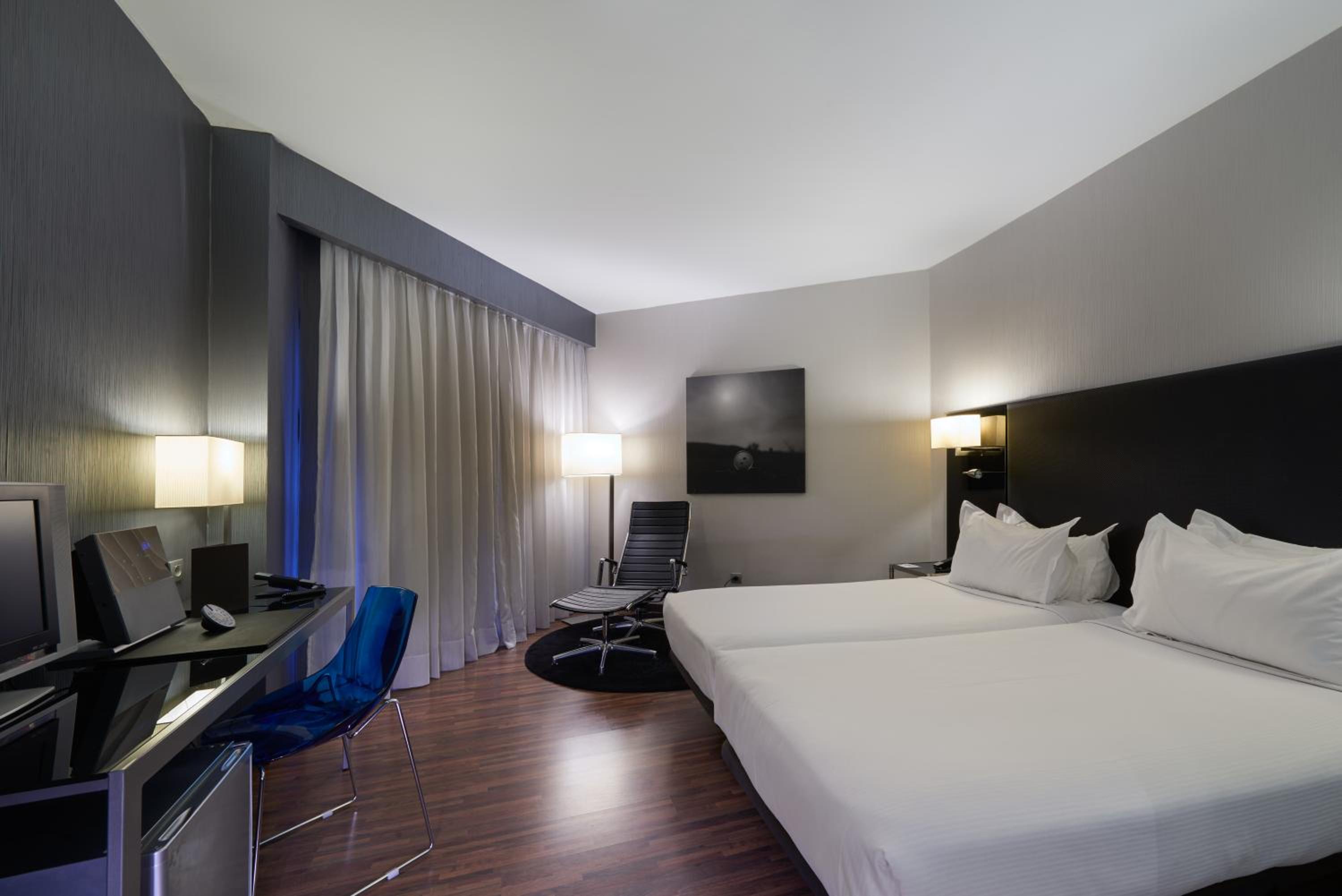 Double or Twin Room with Extra Bed