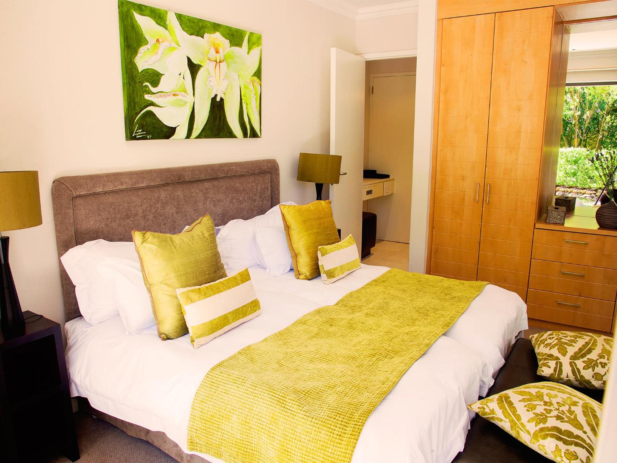 Standard Twin Room - Photo 2