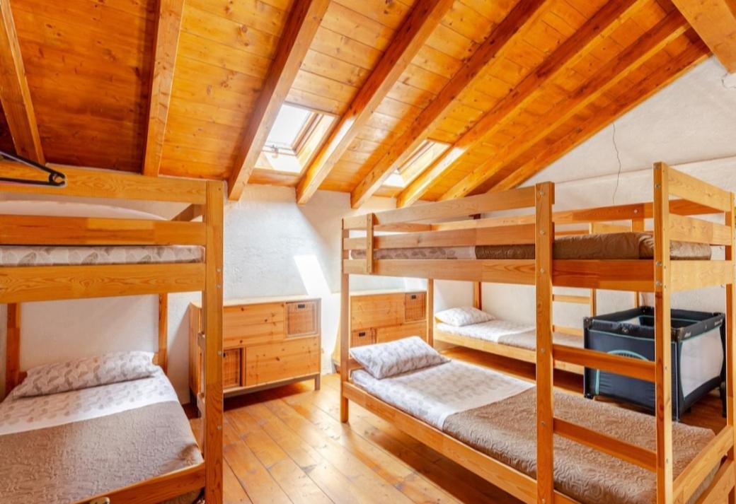 One-Bedroom House - Photo 3