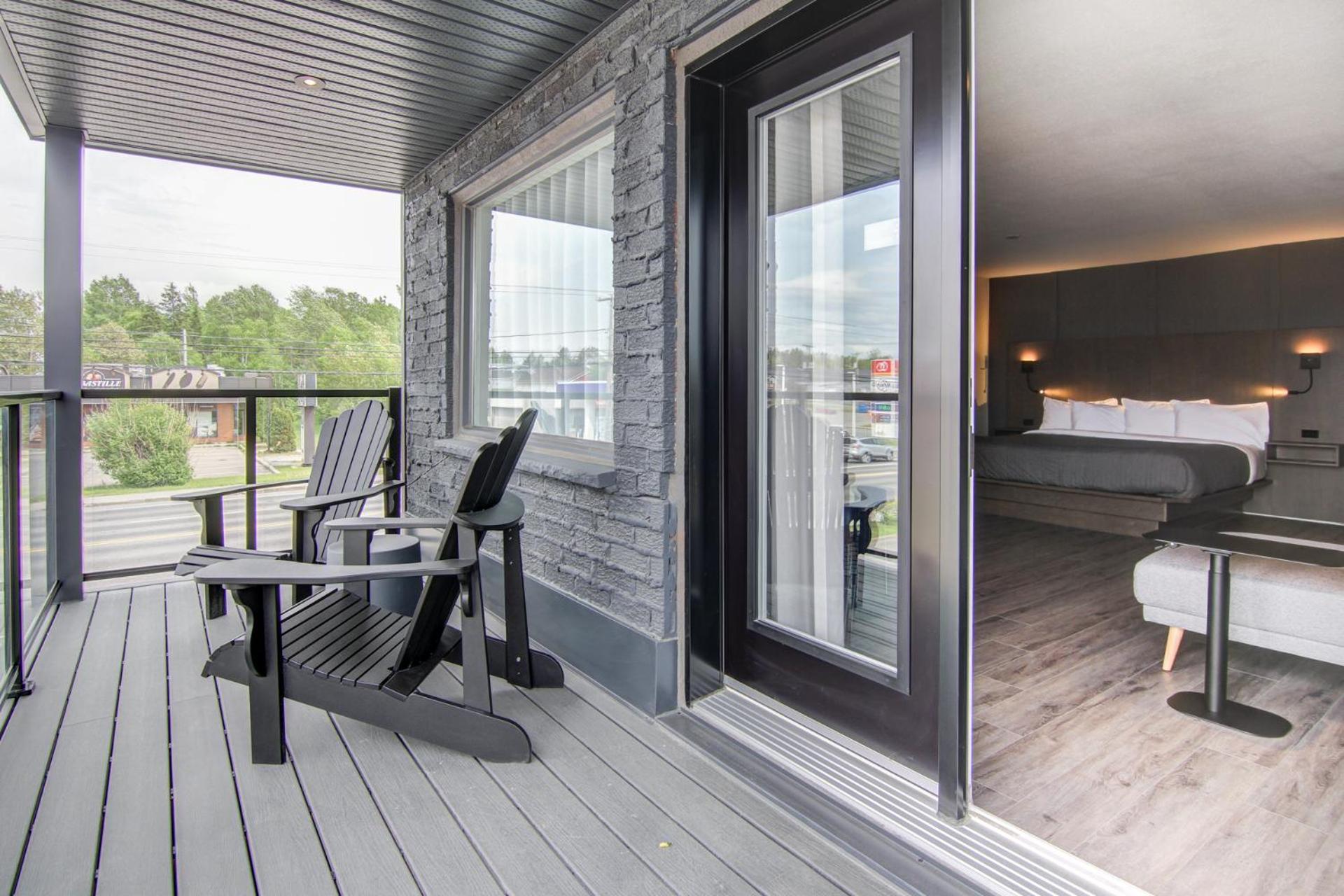 King Room with Balcony