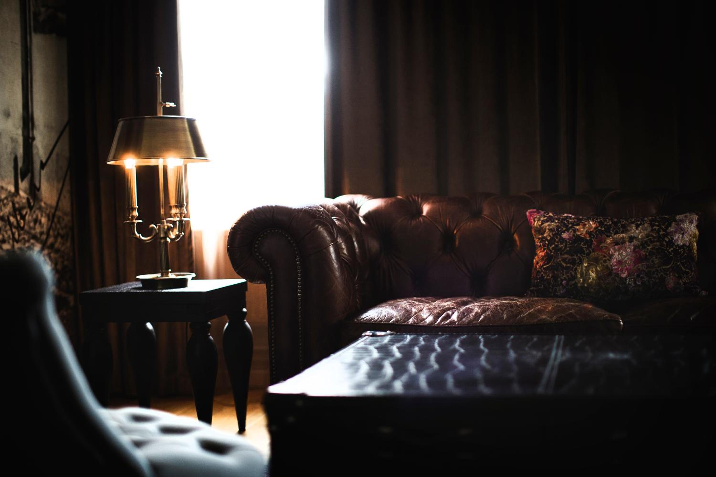 Suite with Balcony - Photo 11