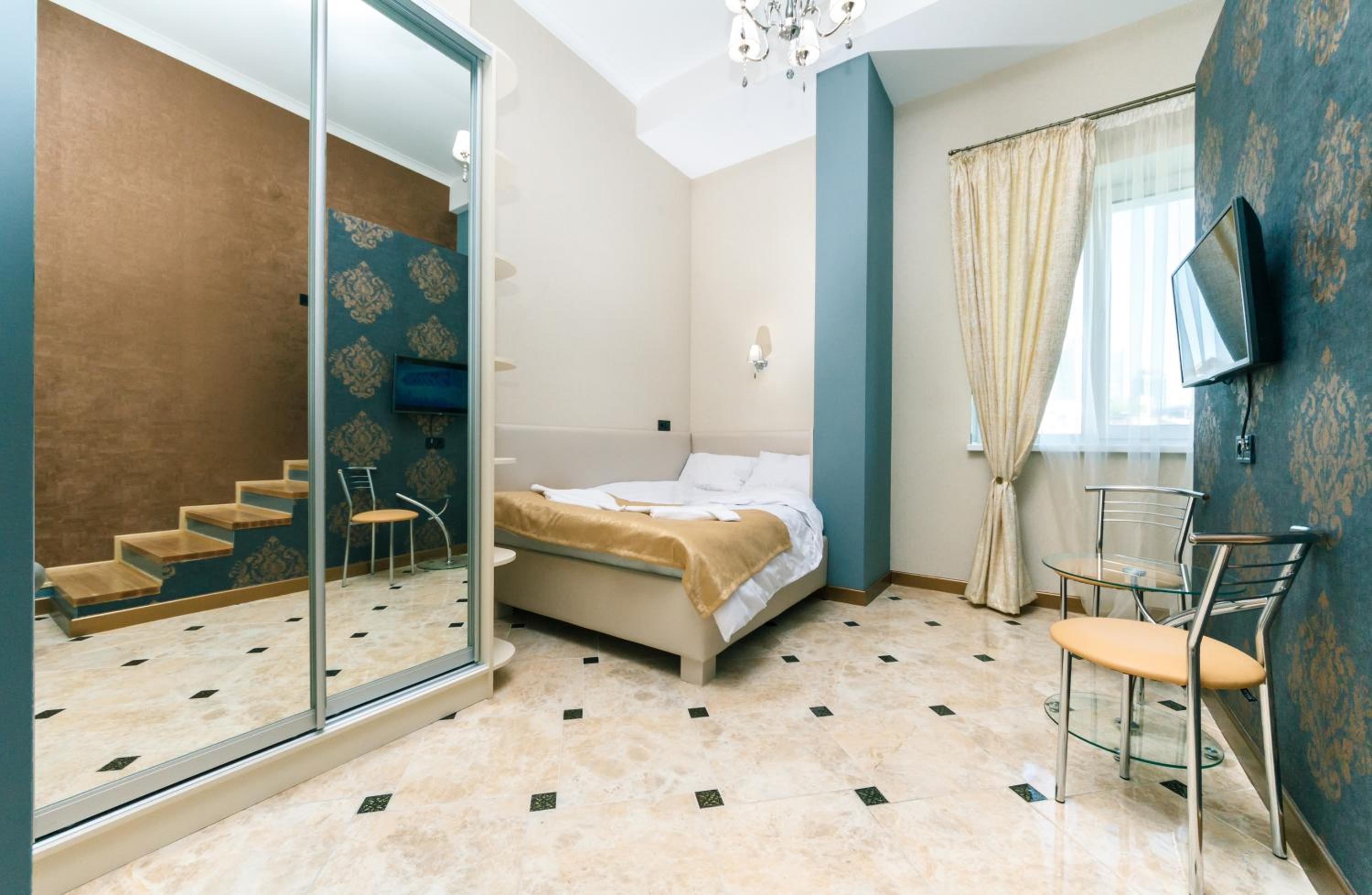 Studio Apartment photo 1