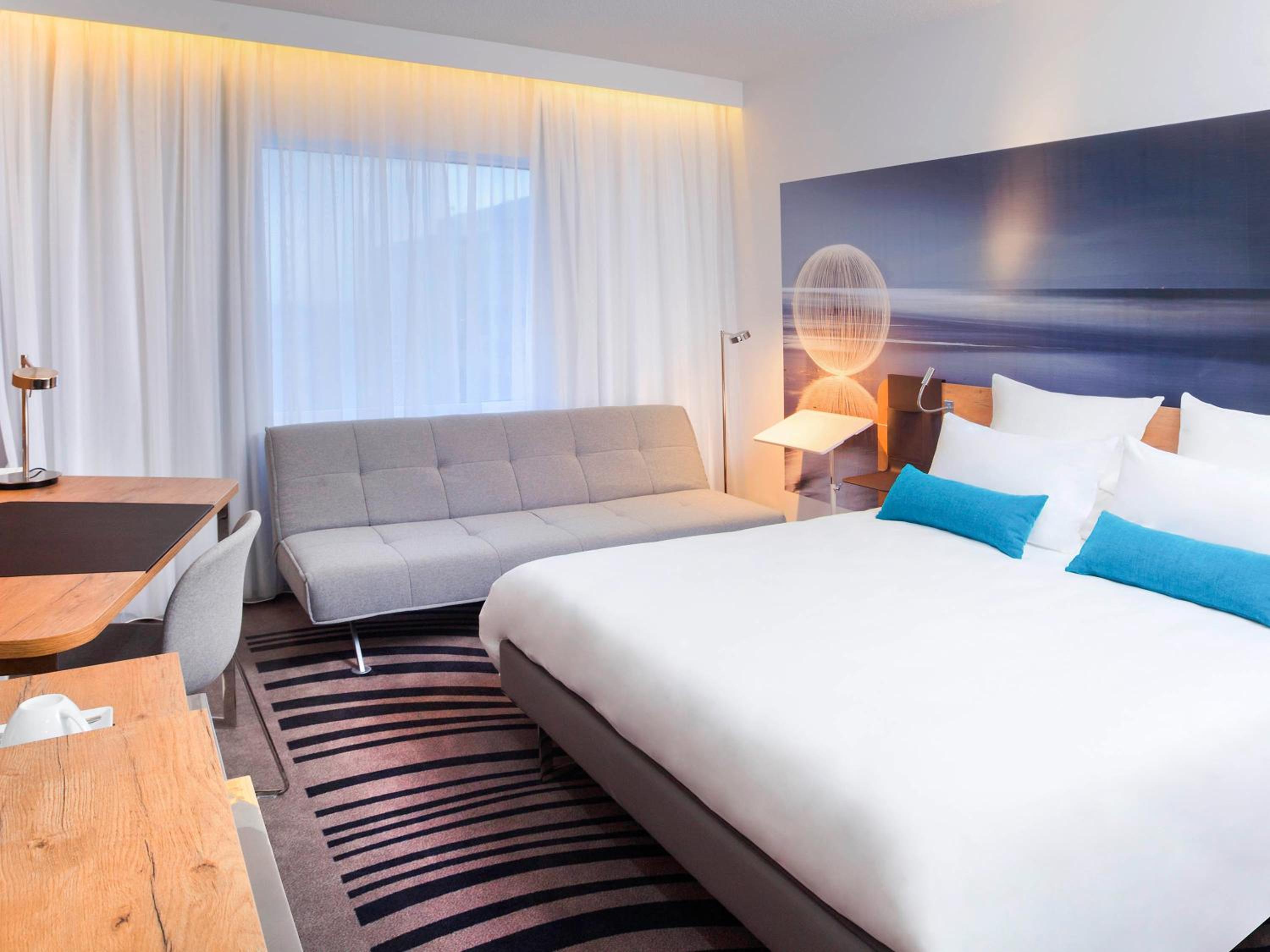 Superior Double Room with Sofa Bed - Photo 11