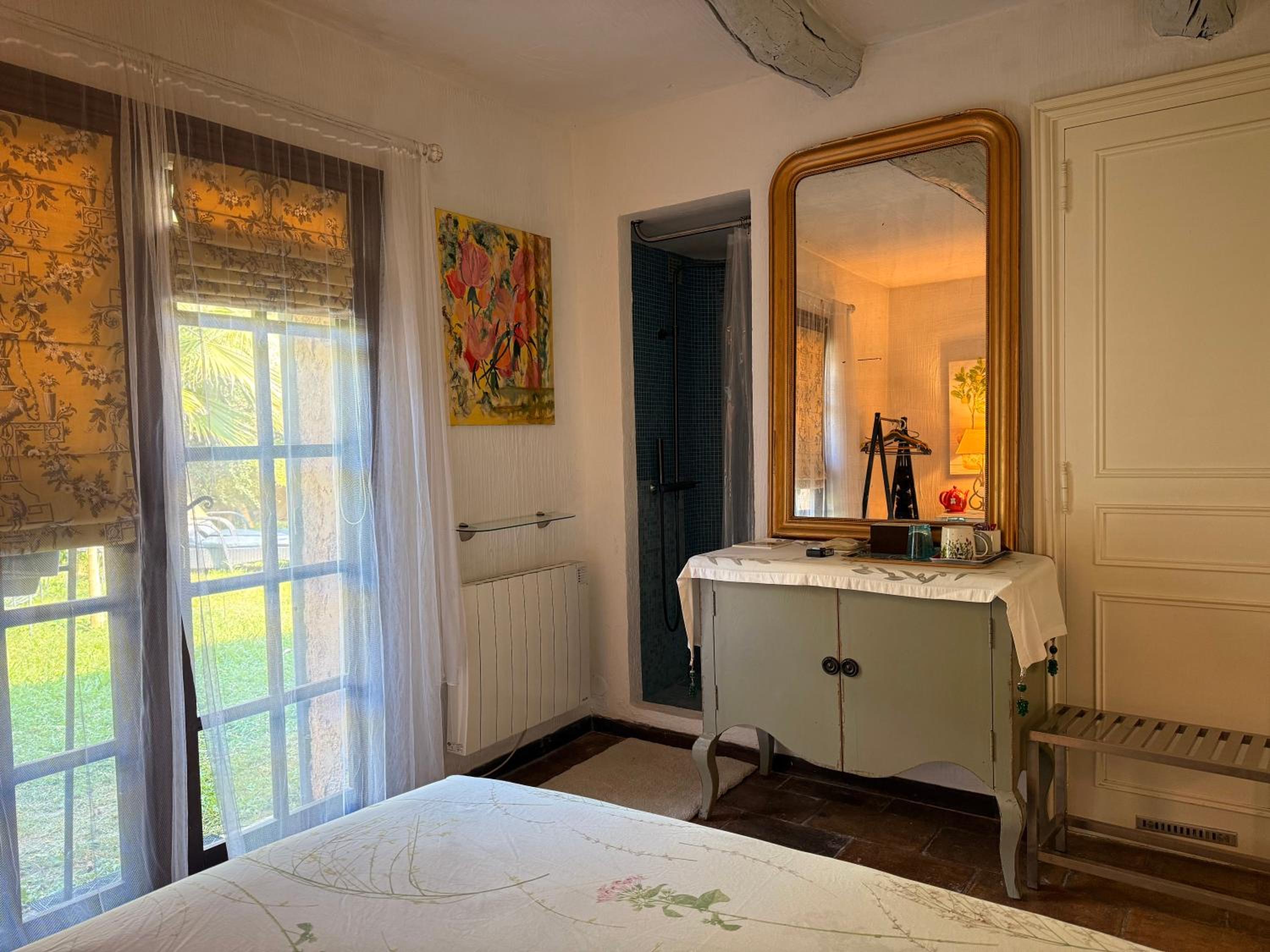 Double Room with Shared Bathroom