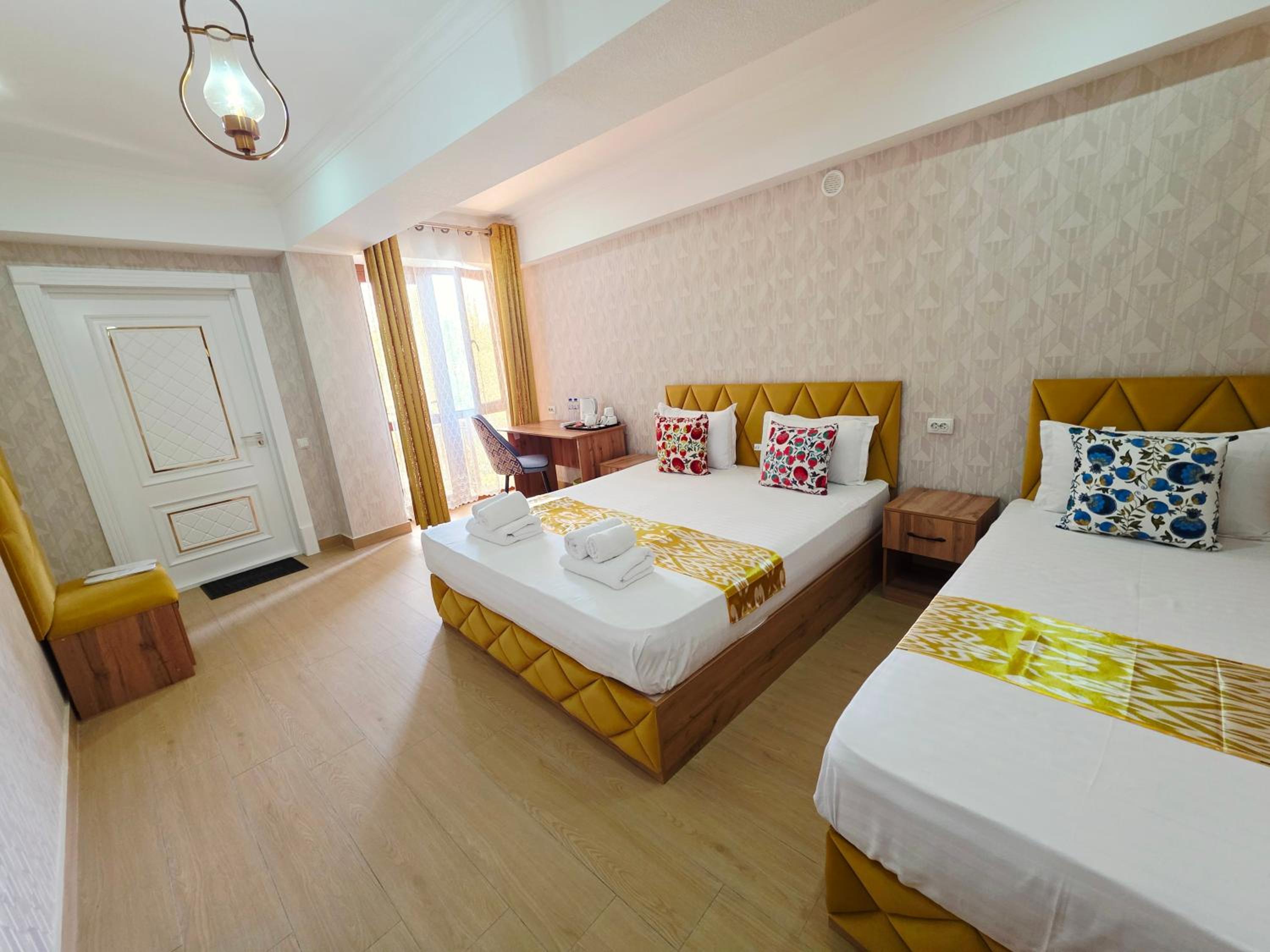 Triple Room with Balcony