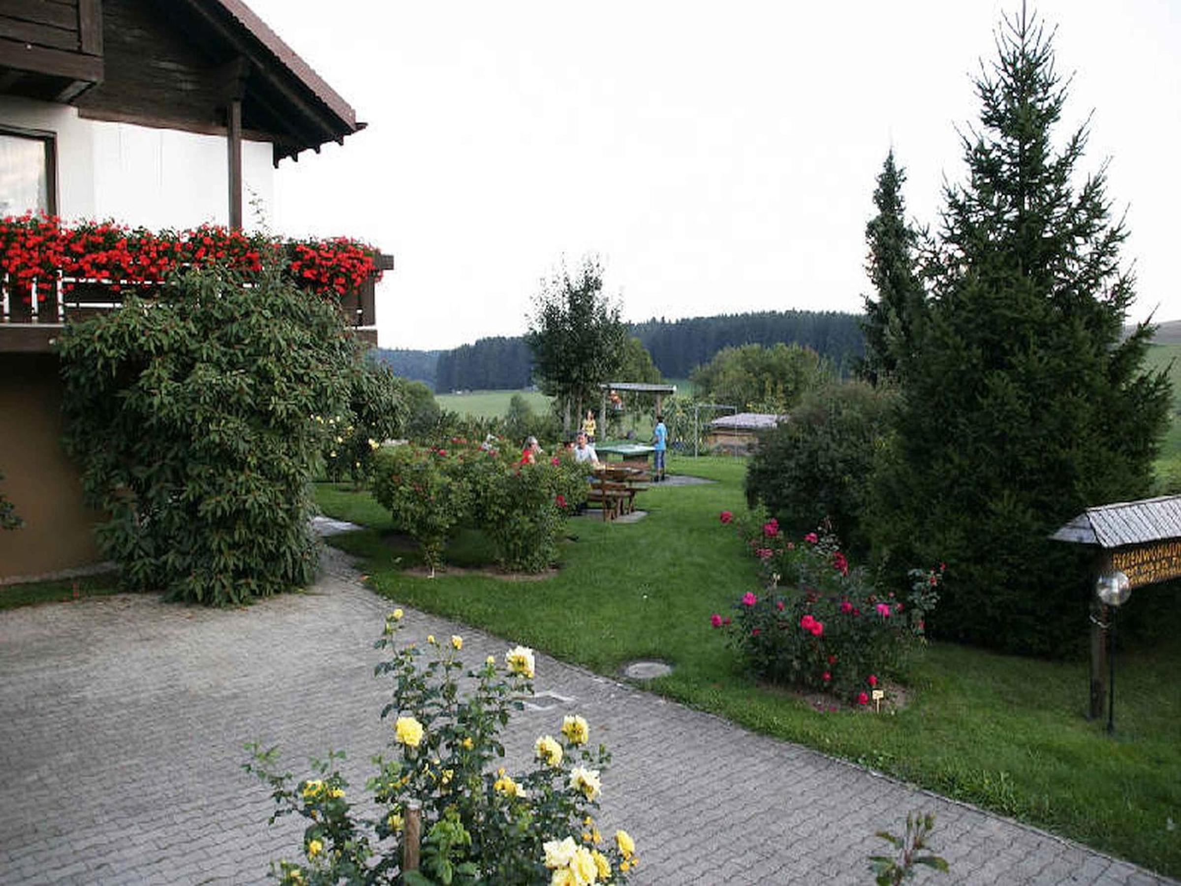 One-Bedroom Apartment with Garden View photo 3