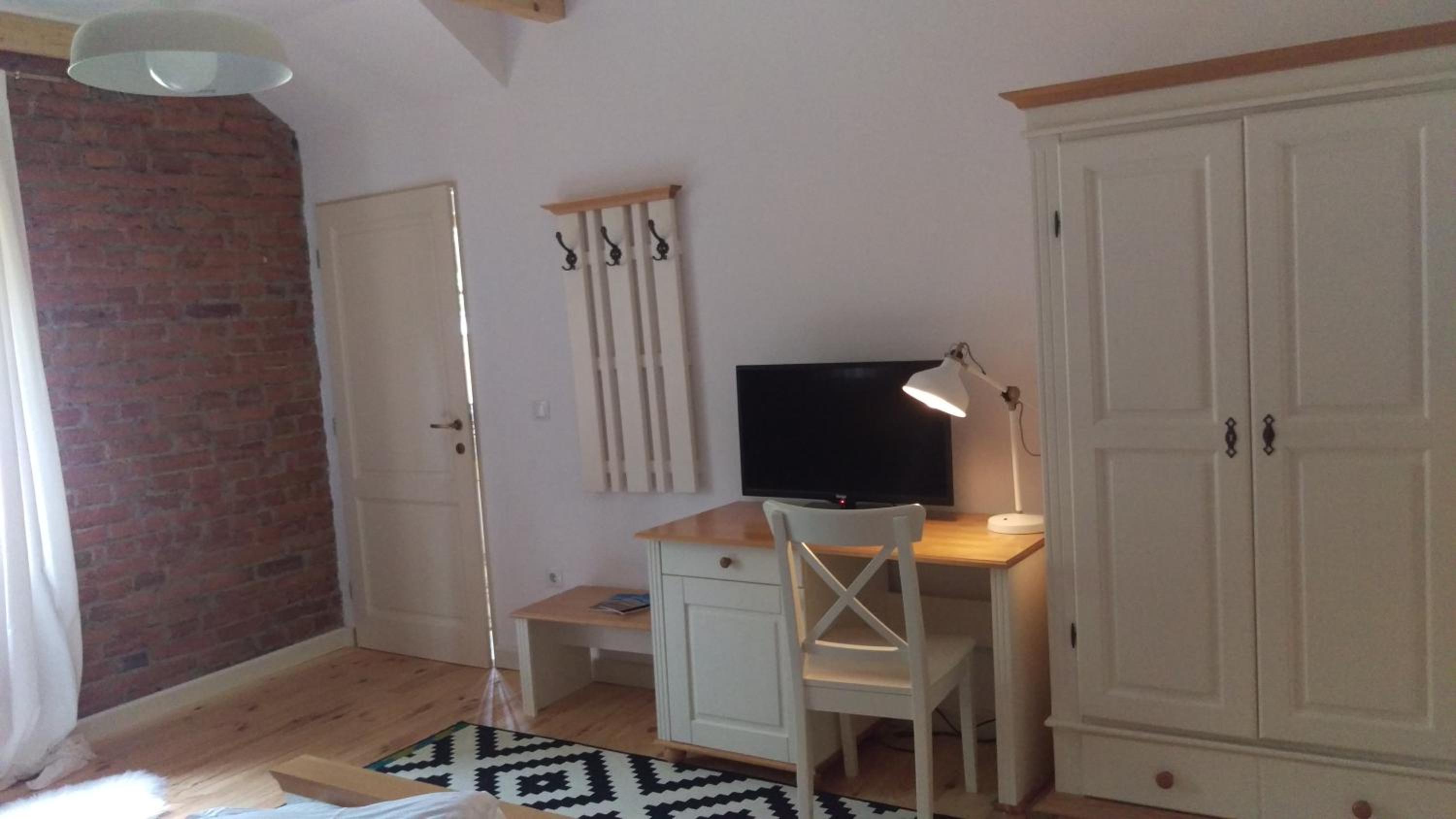 Triple Room - Photo 7