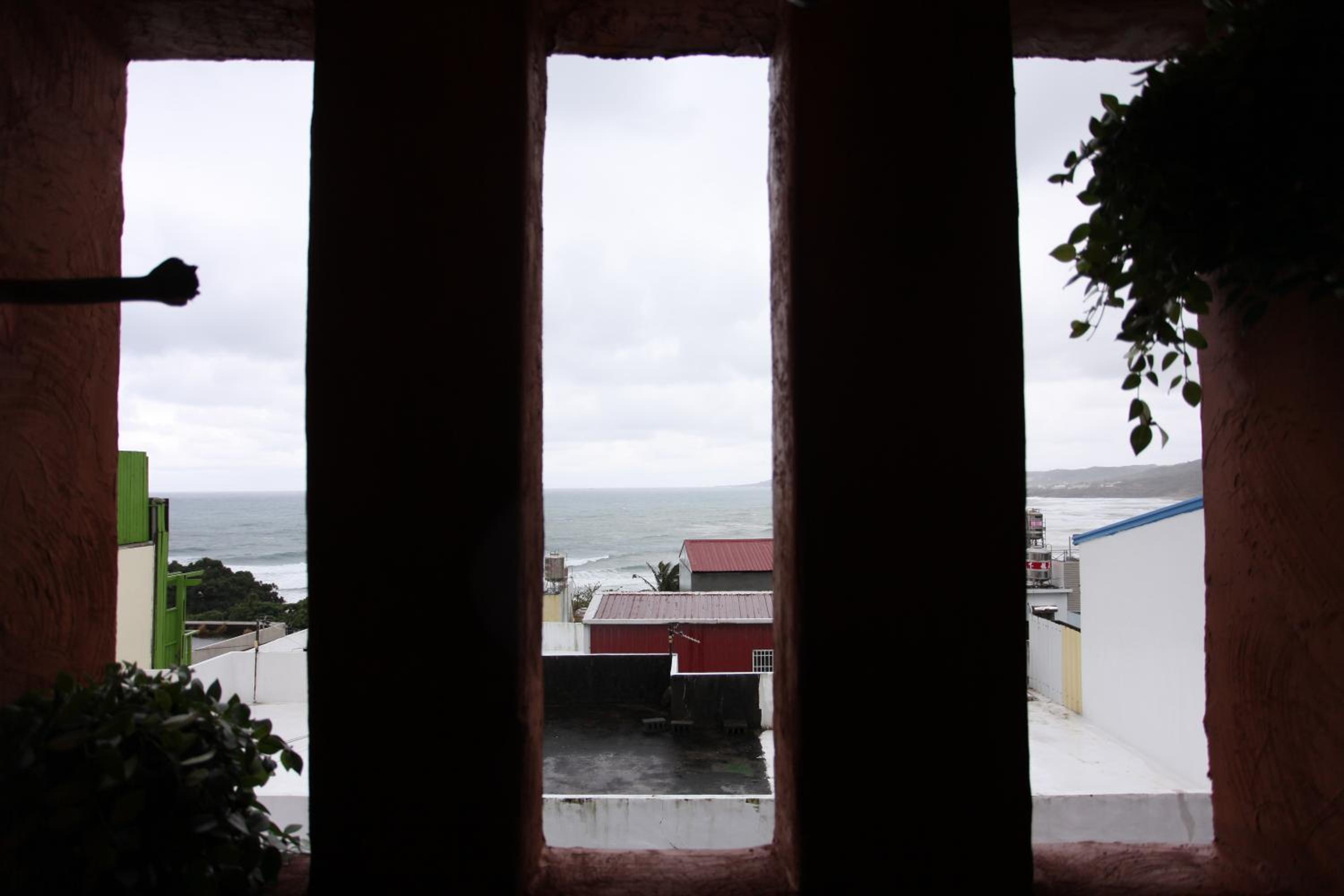 Double Room with Sea View - Photo 6