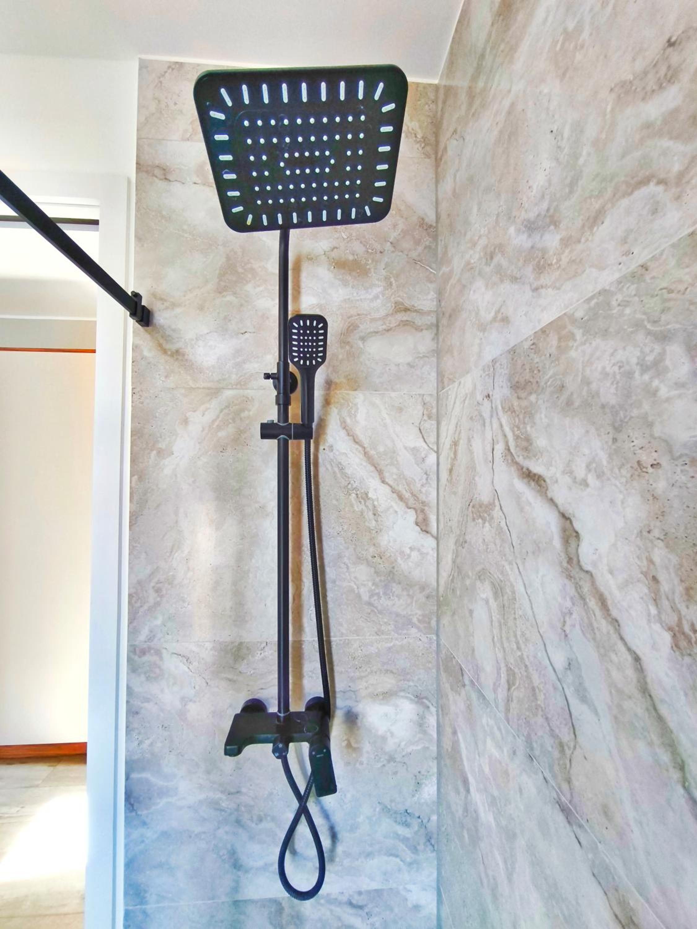 Deluxe Studio