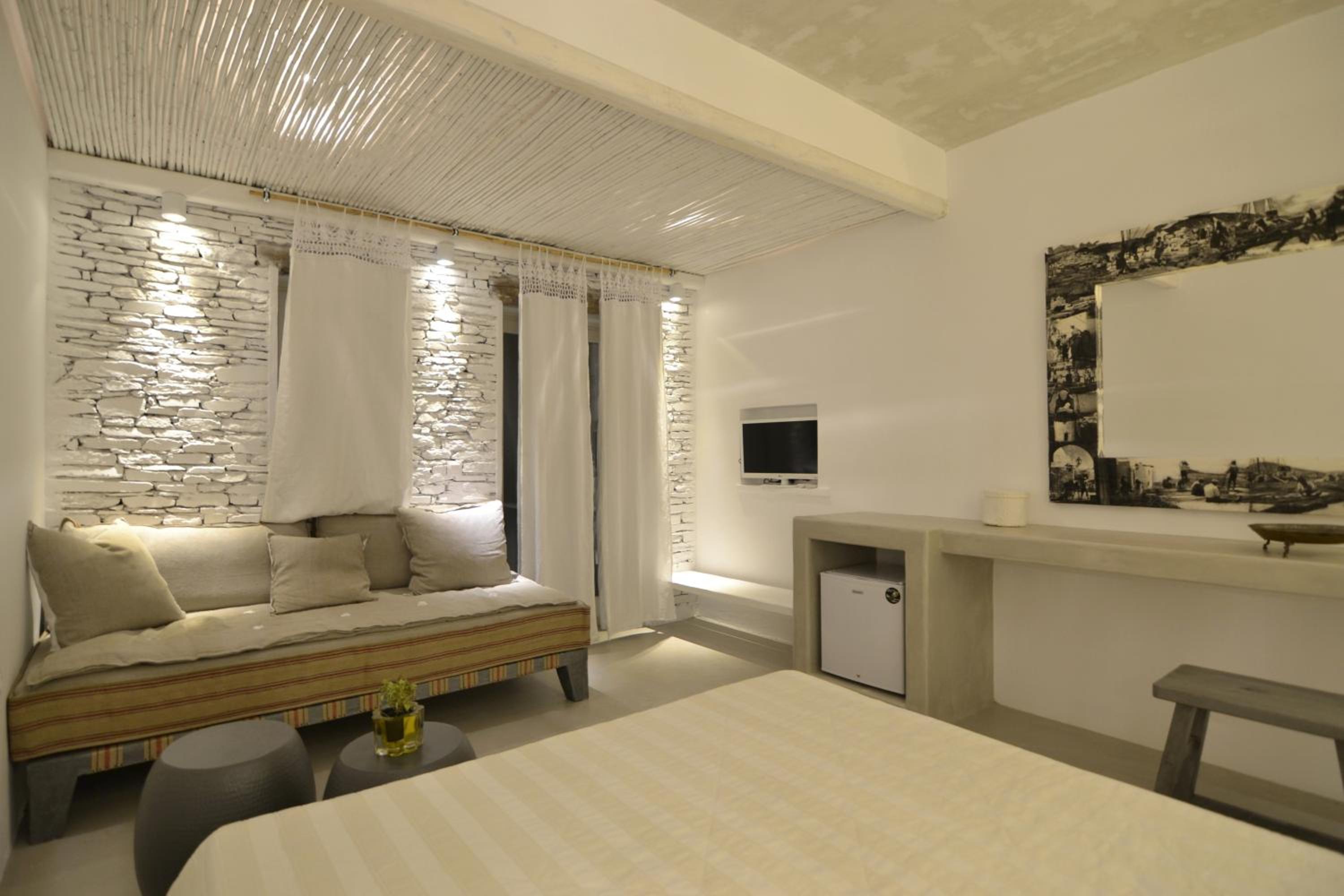 Triple Room with Sea View - Photo 4