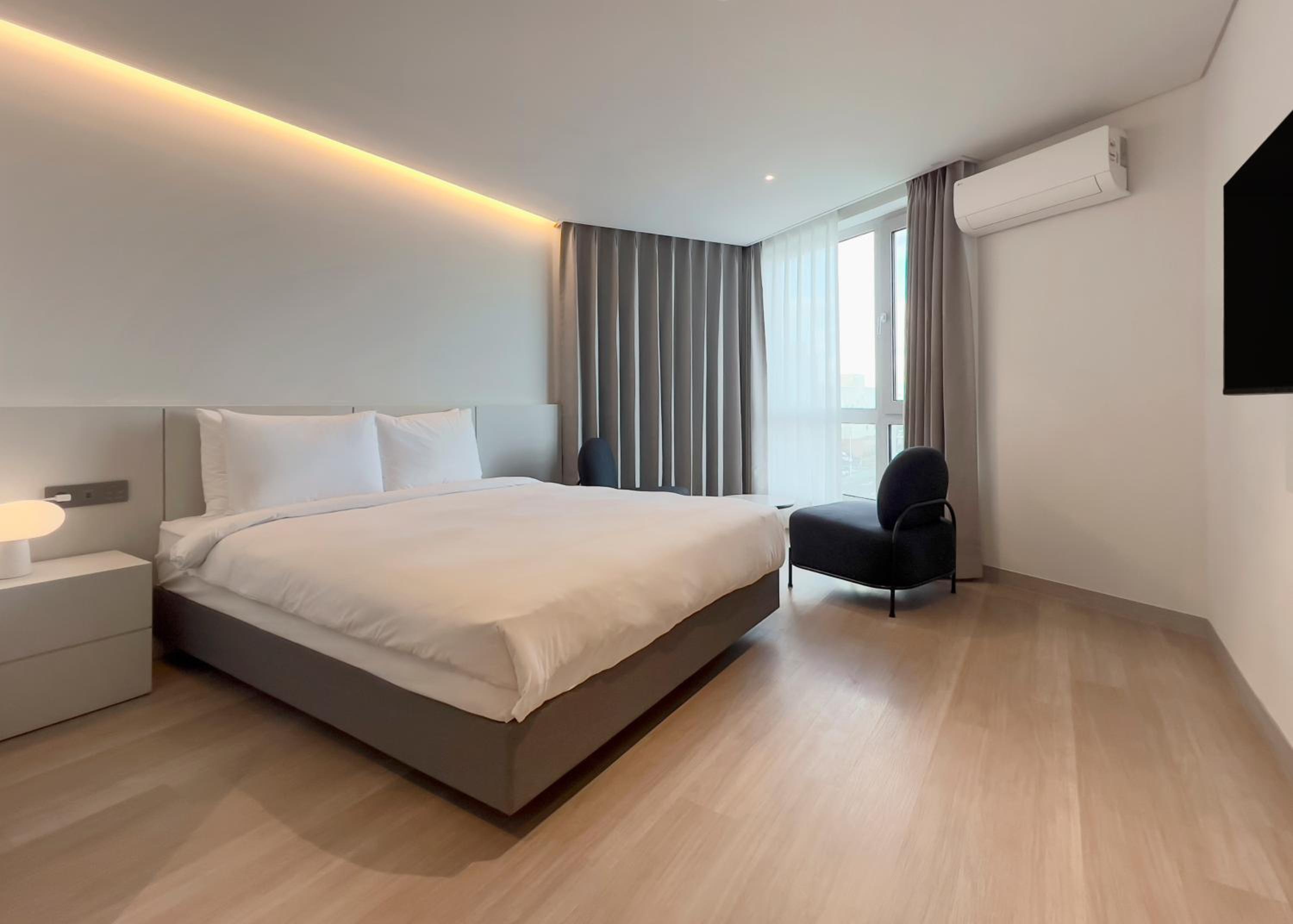 Superior Double Room with City View