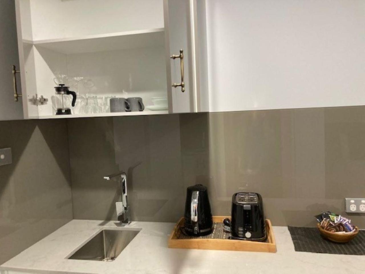 Deluxe Twin Room - Photo 2