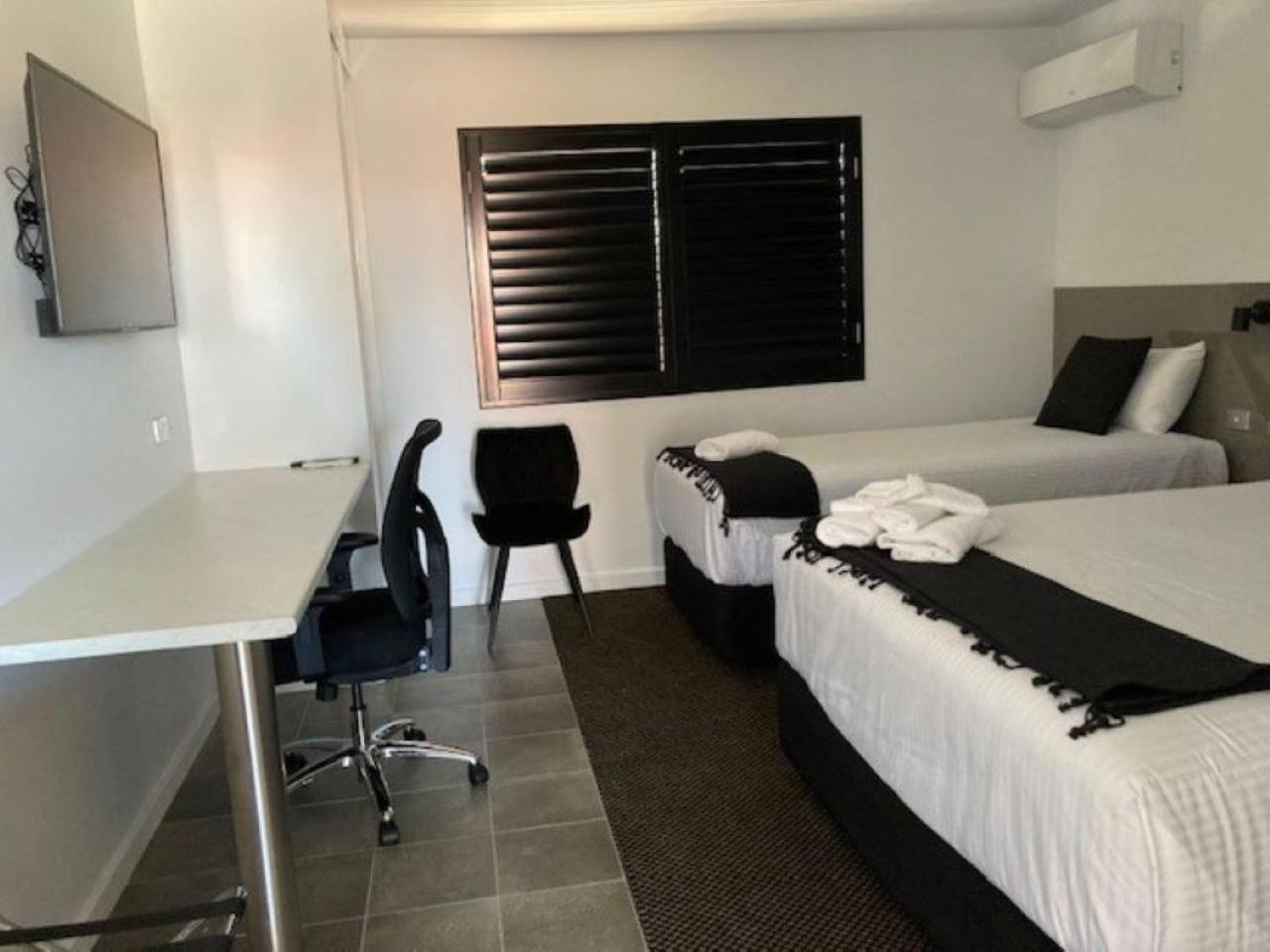 Deluxe Twin Room - Photo 4