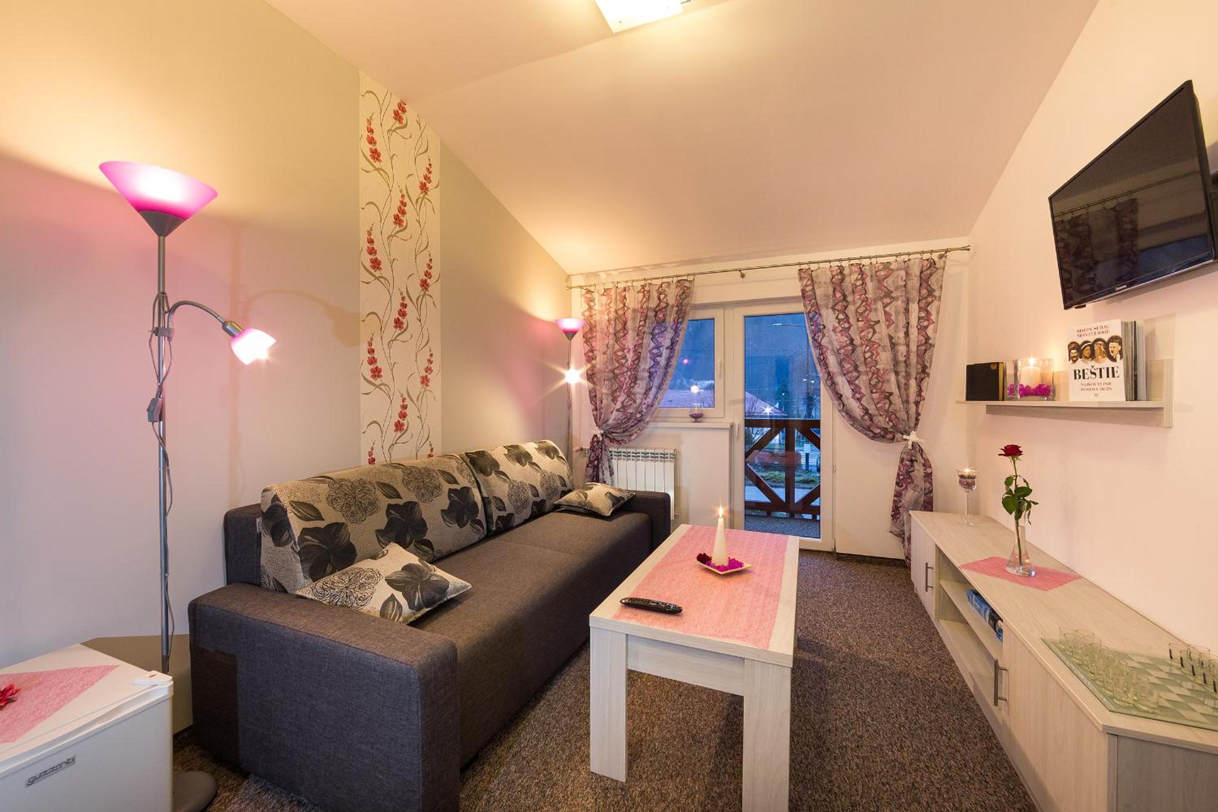 One-Bedroom Suite photo 1