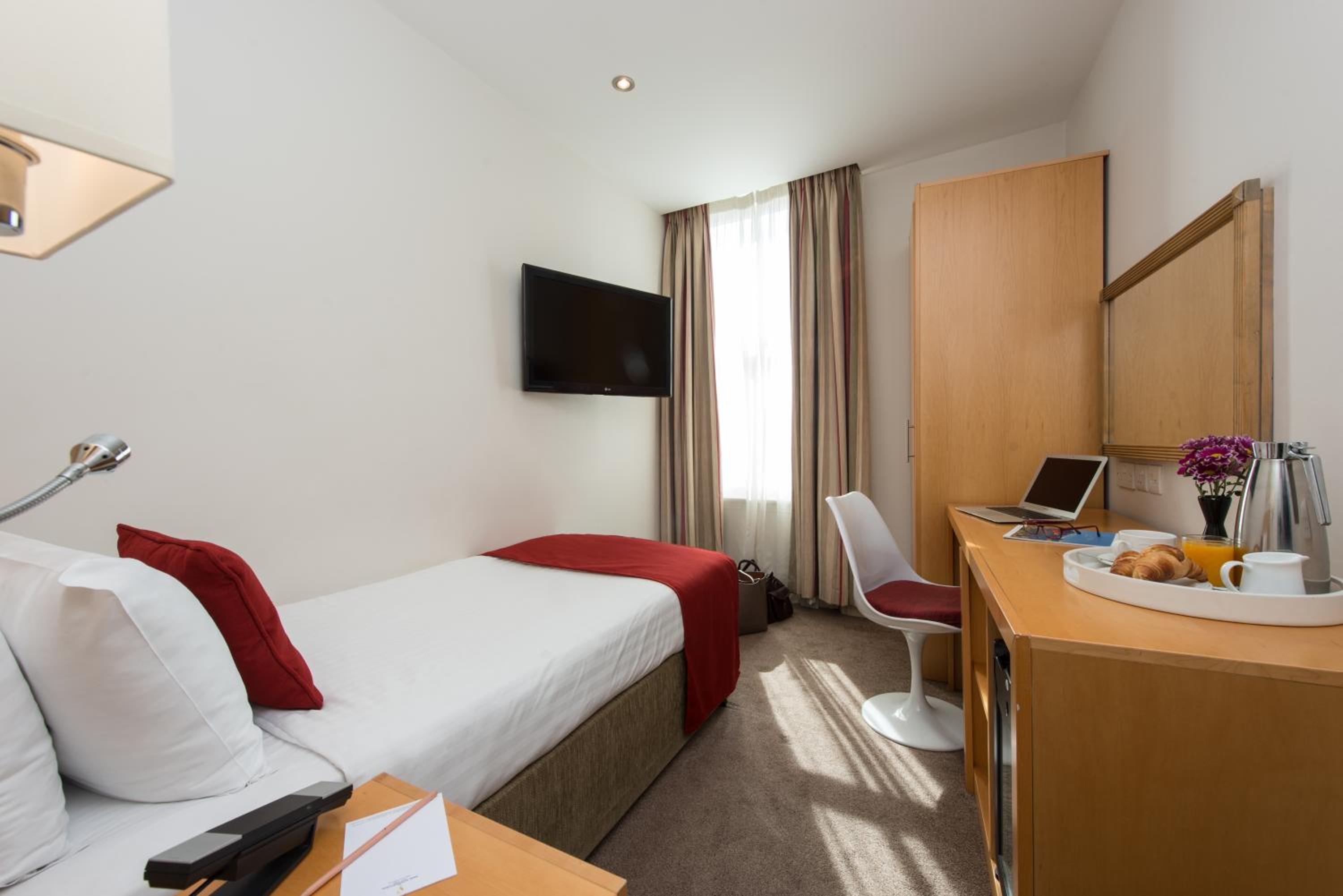 Single Room photo 1