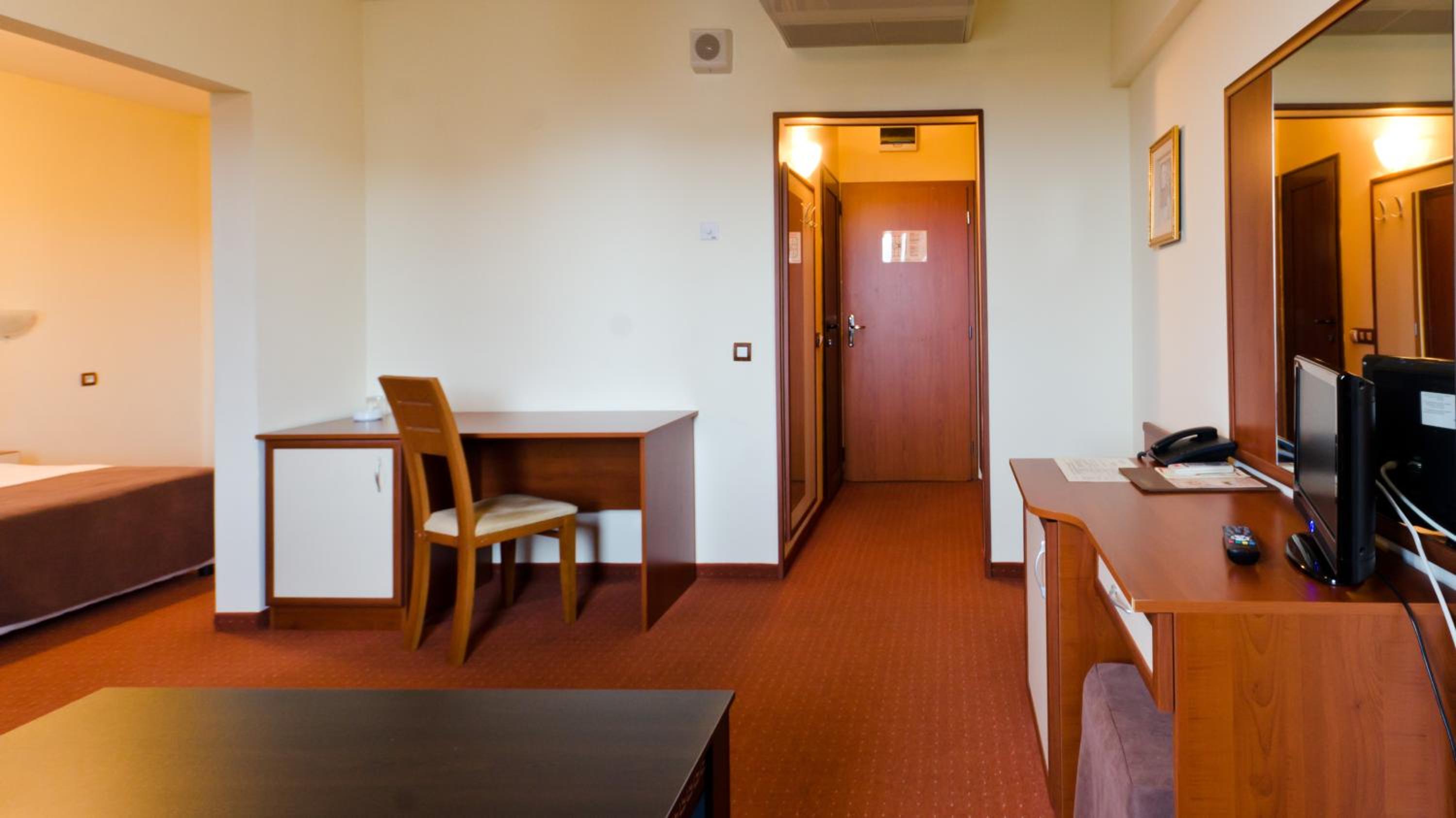Junior Suite - Photo 8
