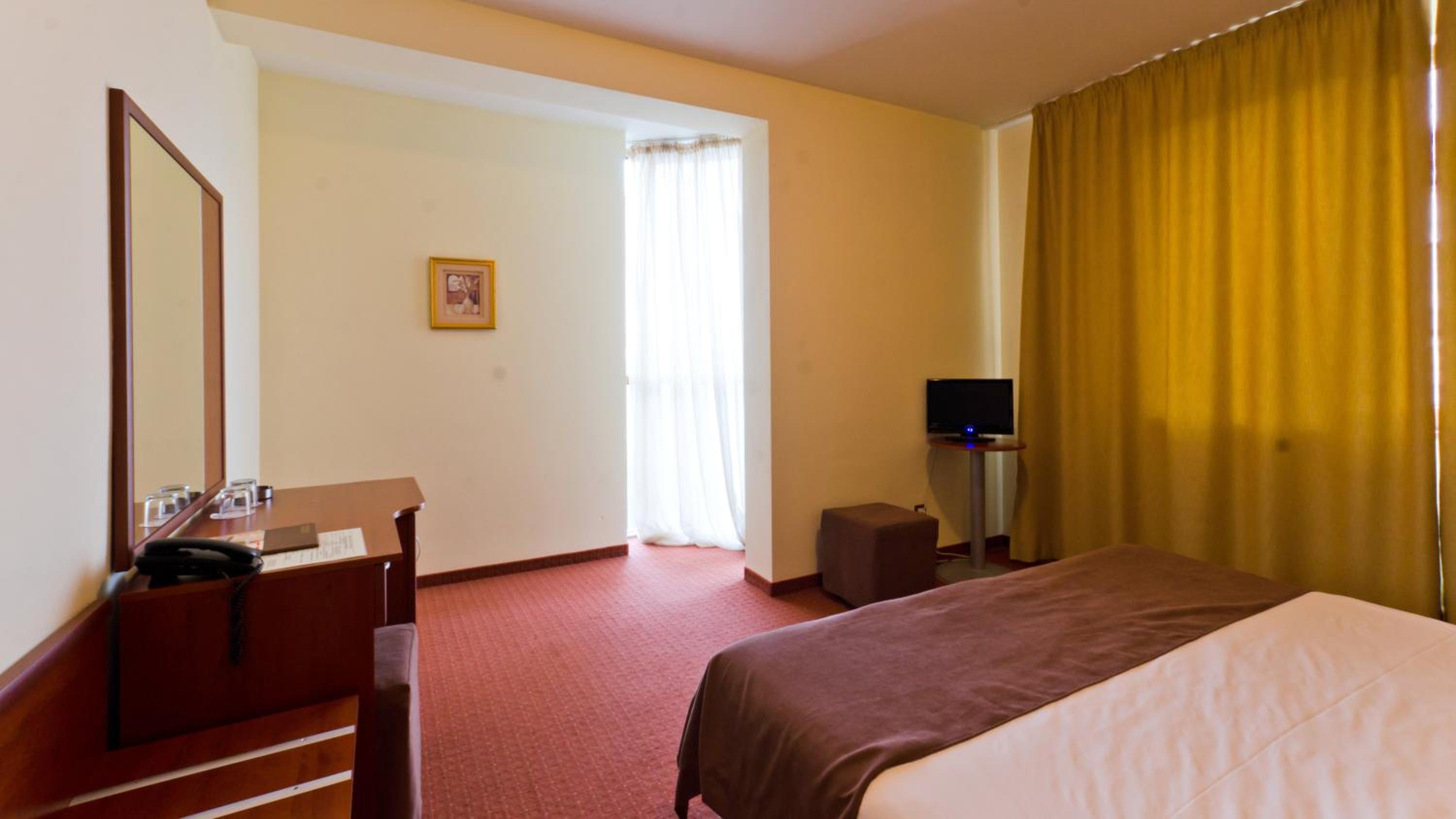 Superior Double Room - Photo 11