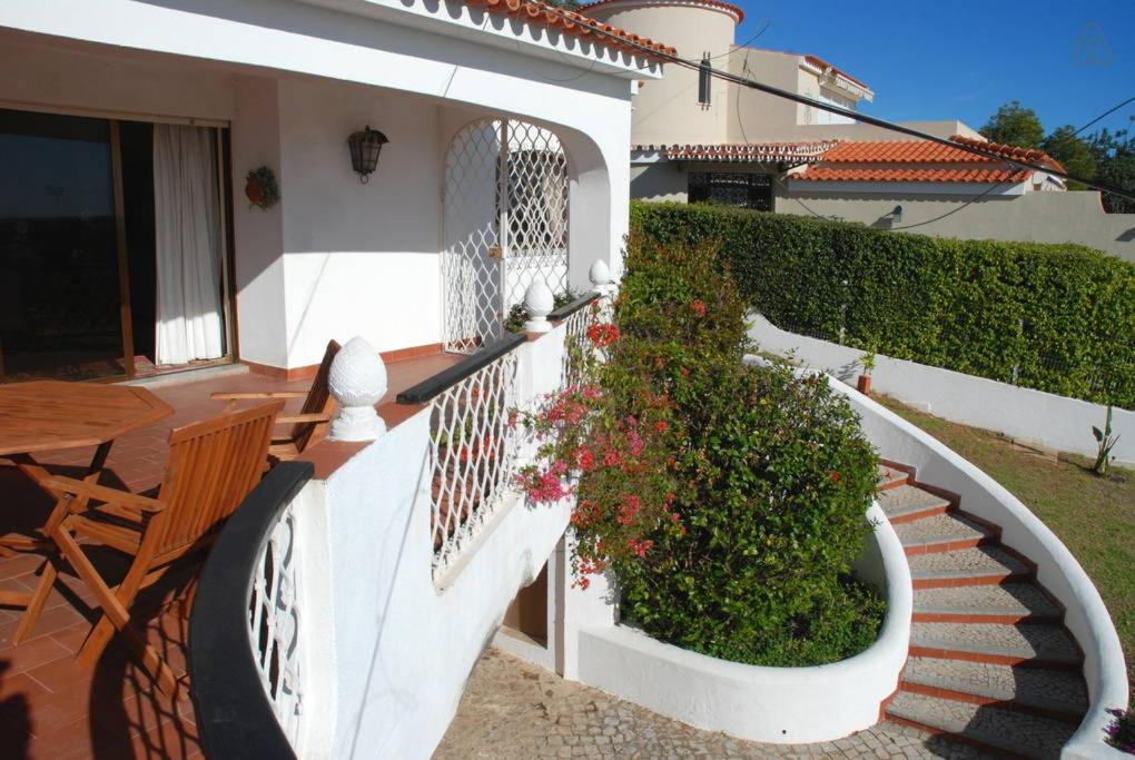 Villa with Private Pool - Photo 14
