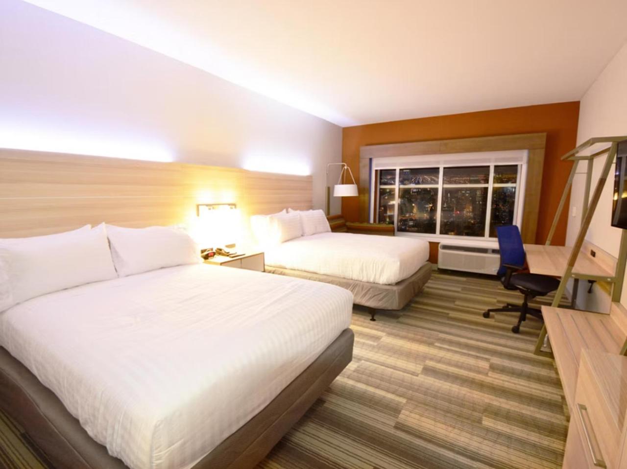 Standard Room photo 2