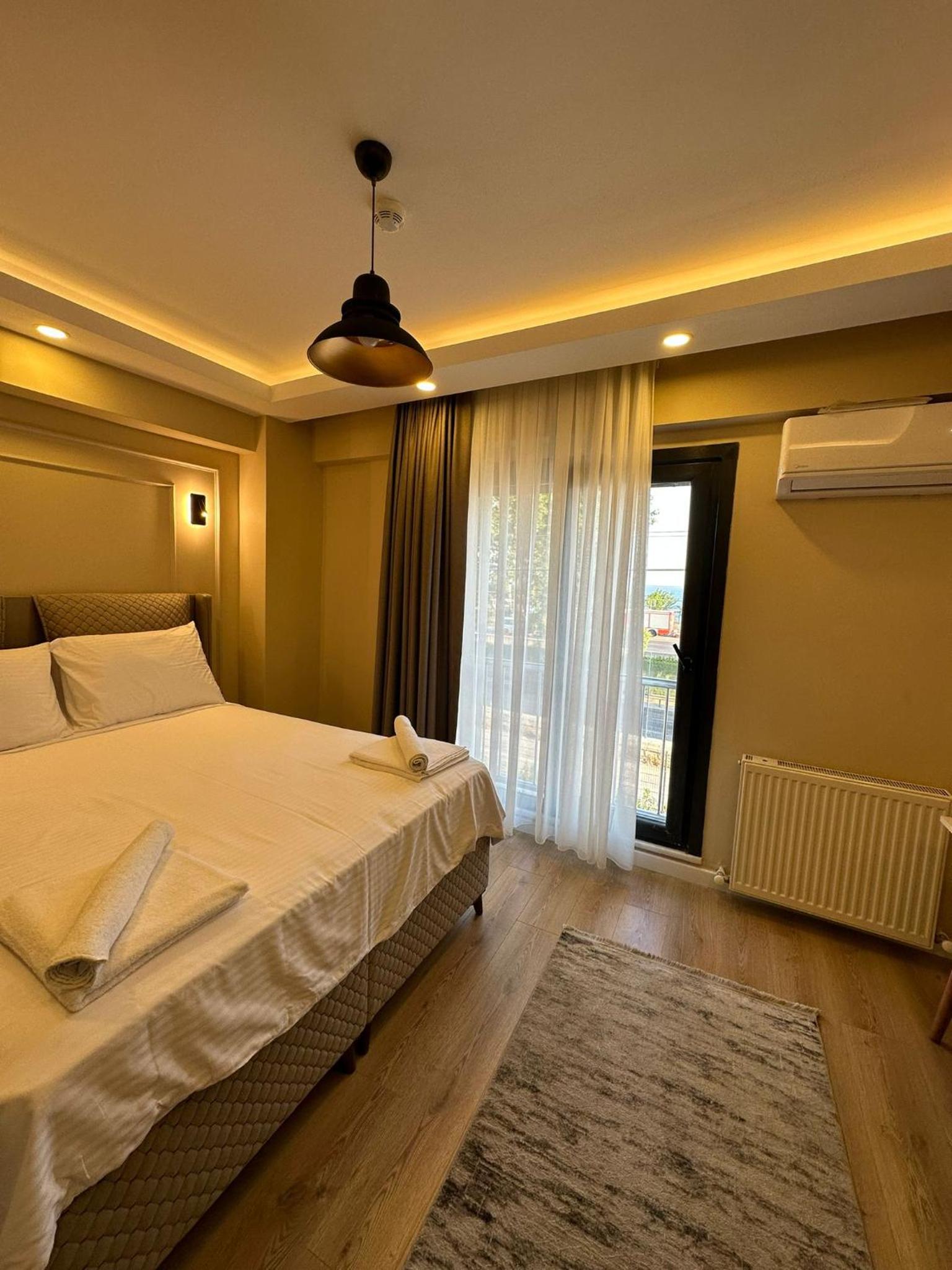 Budget Double Room photo 3