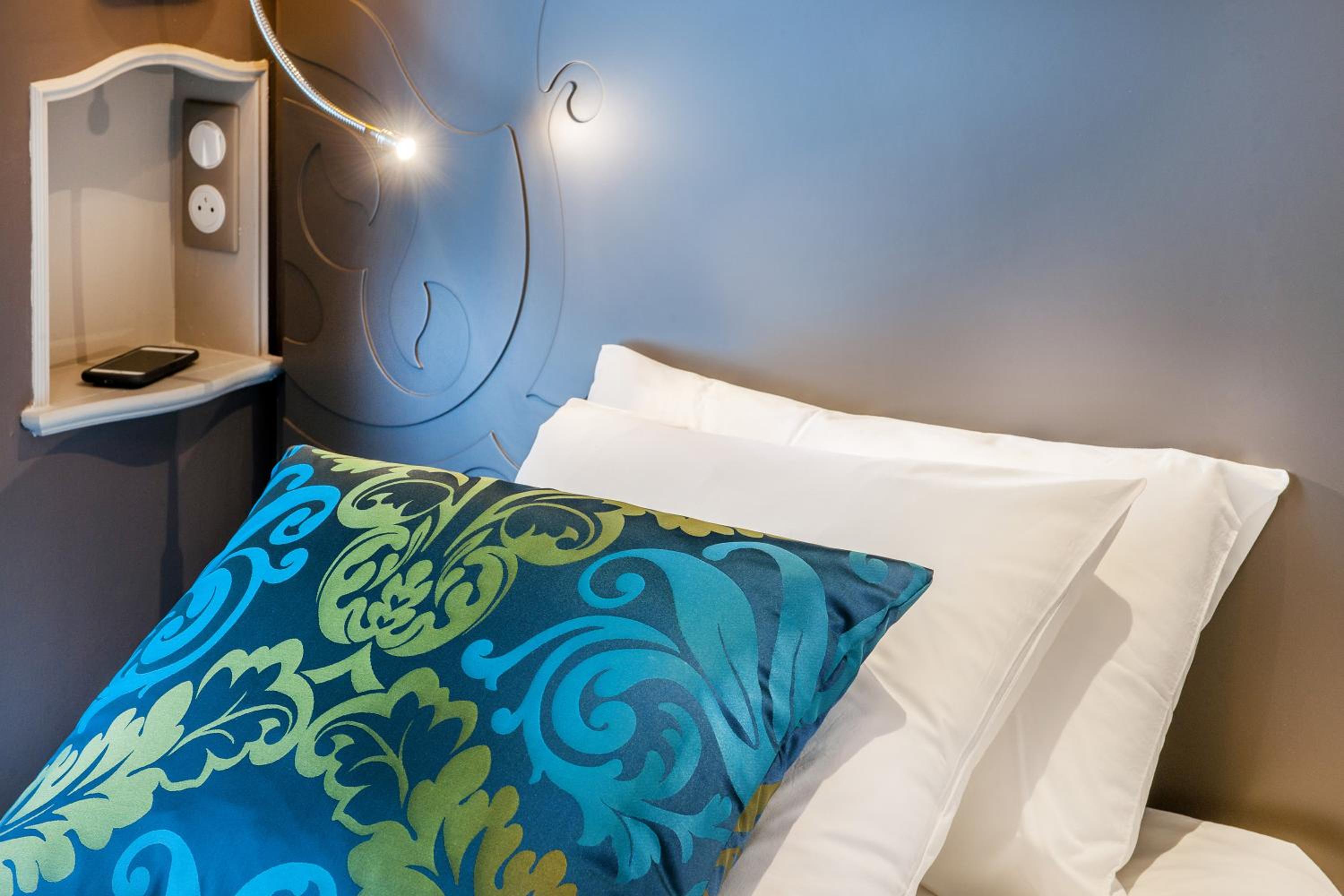 Deluxe Double Room - Photo 4