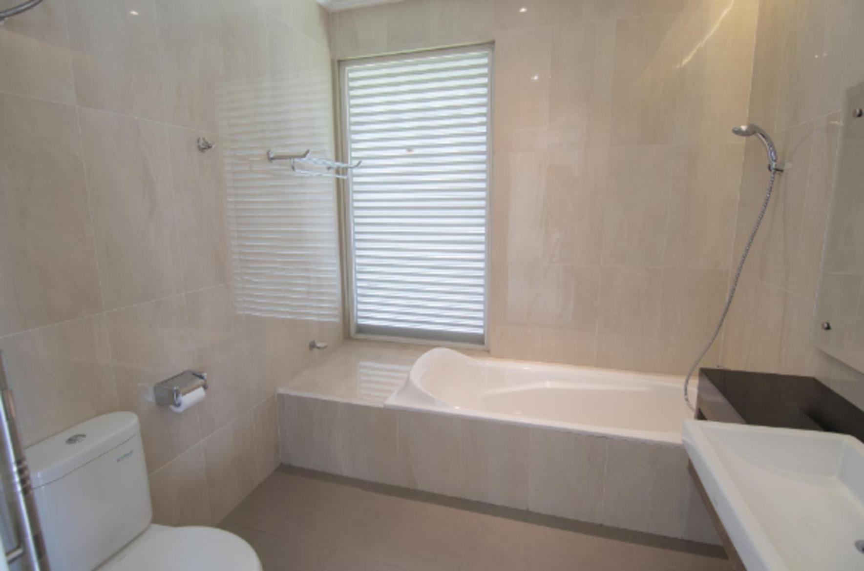 Deluxe Room - Photo 2