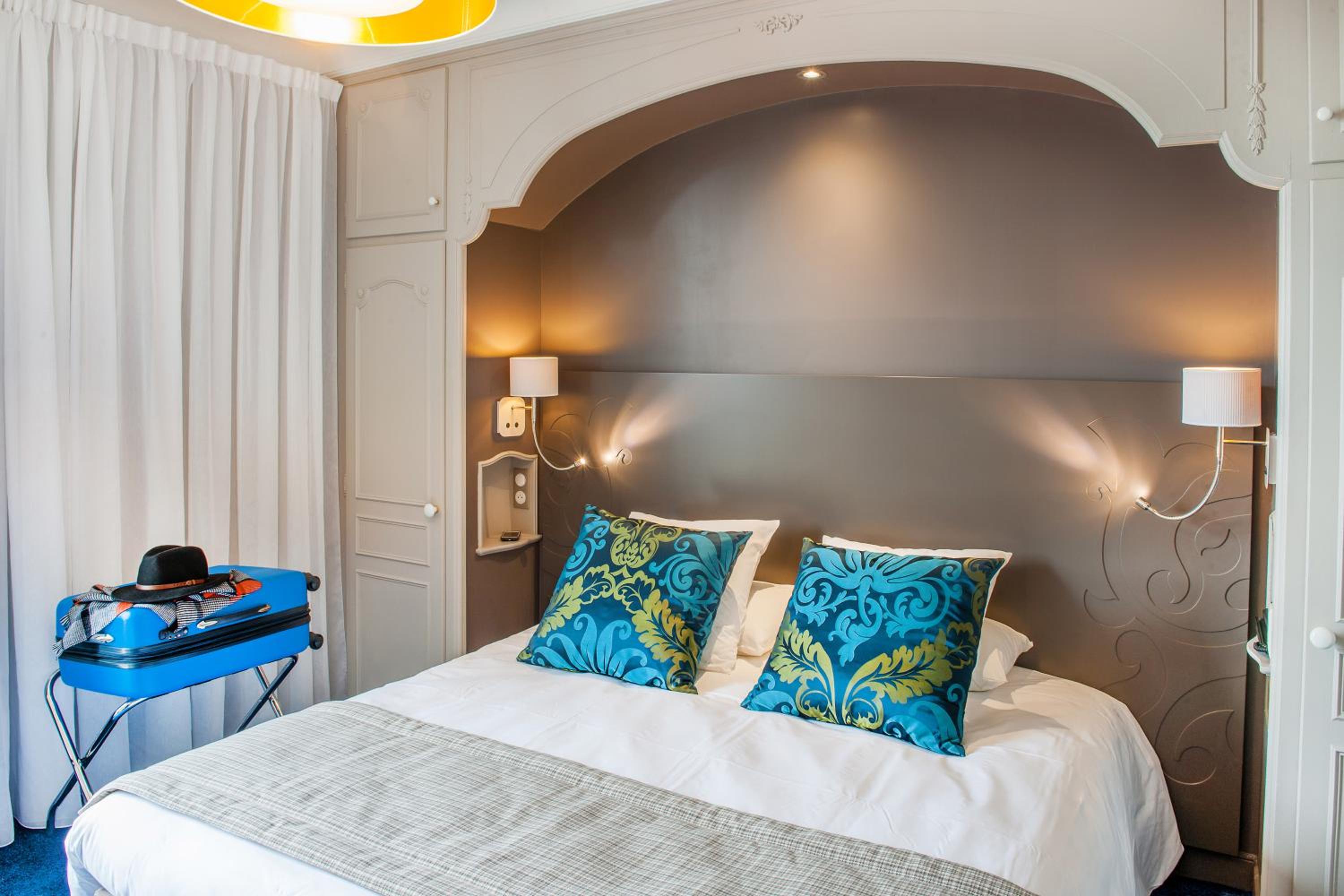Deluxe Double Room - Photo 3