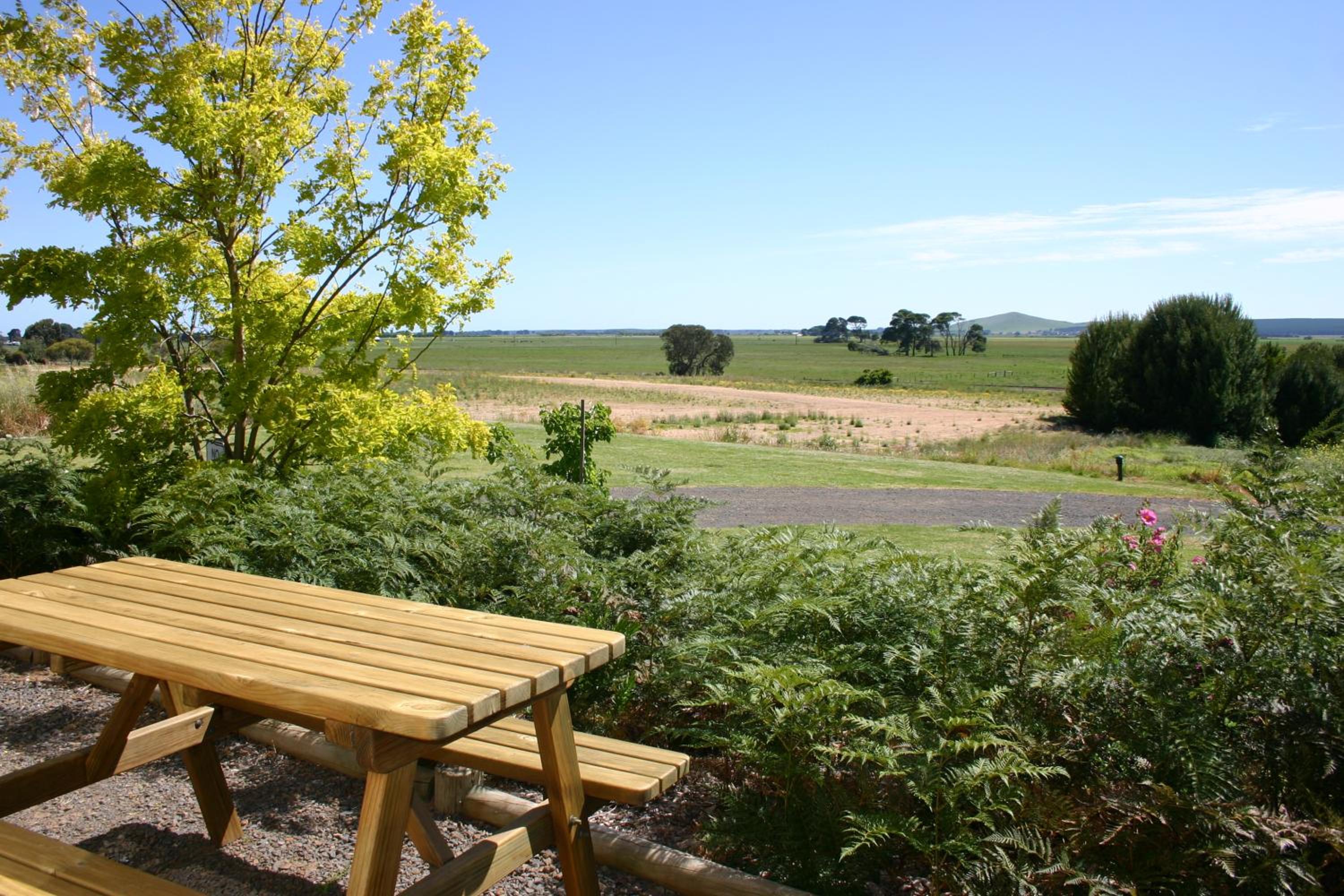 Two-Bedroom Holiday Cabin - Photo 10