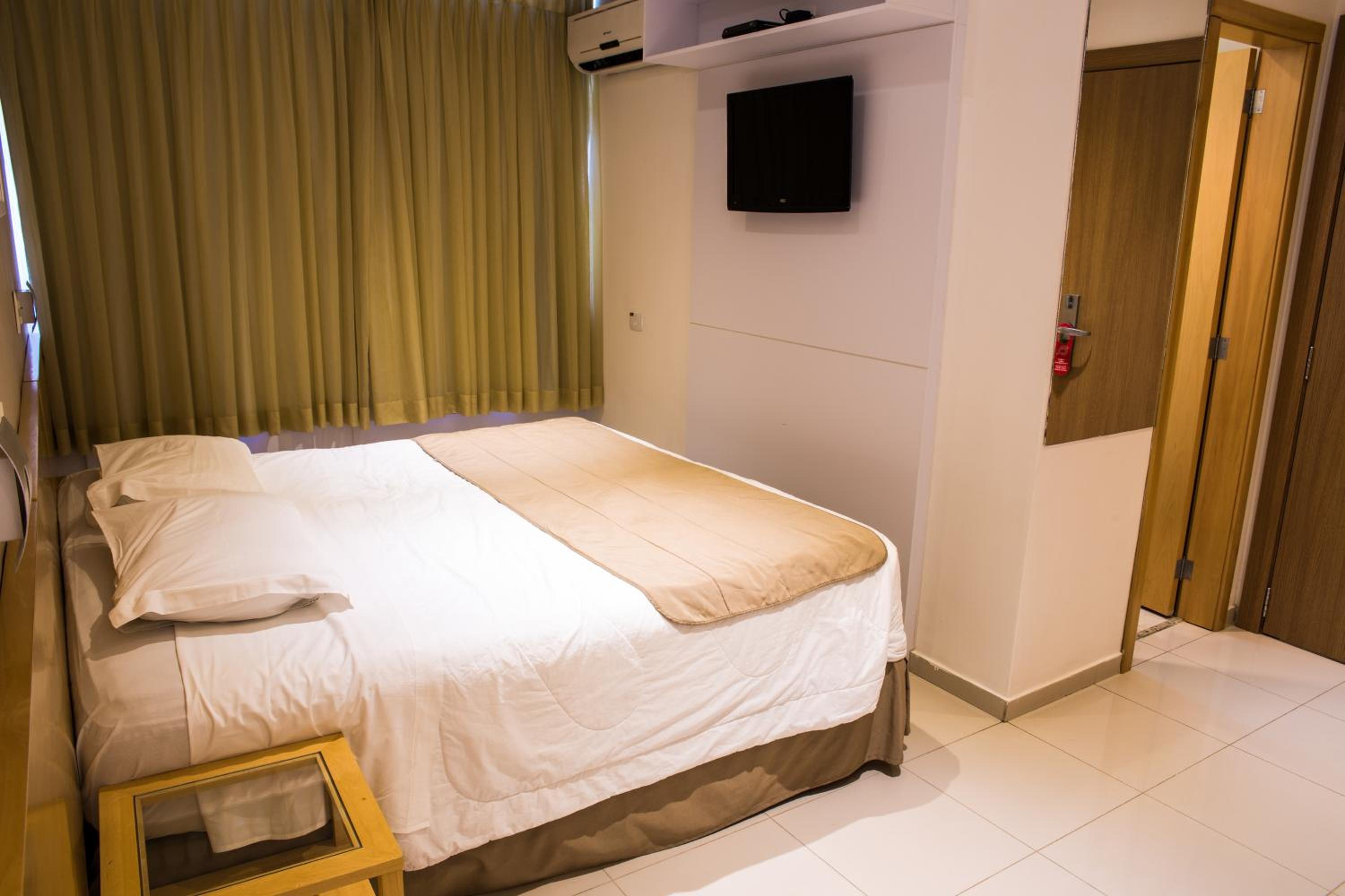 Available room