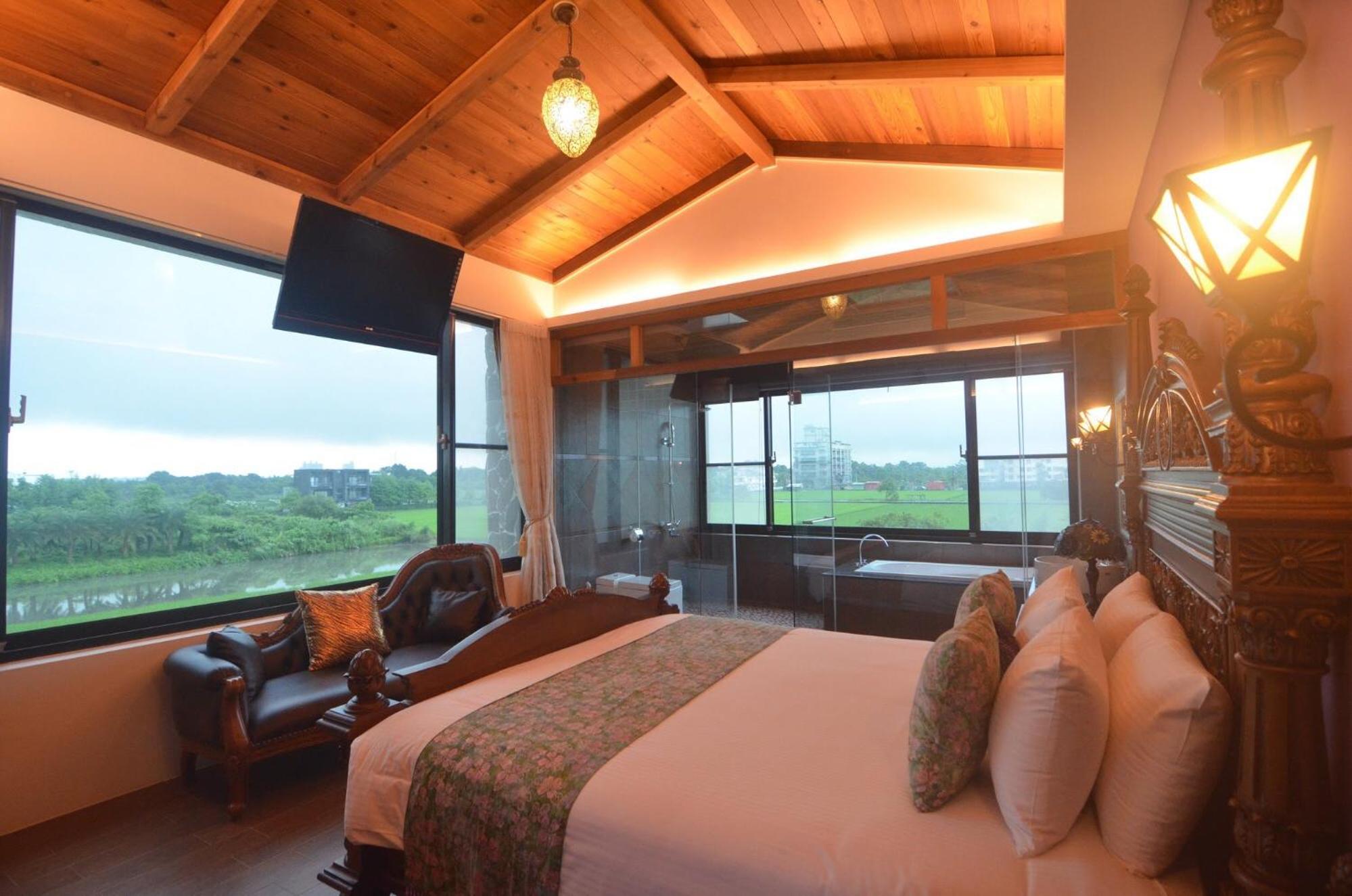King Room with Garden View photo 3