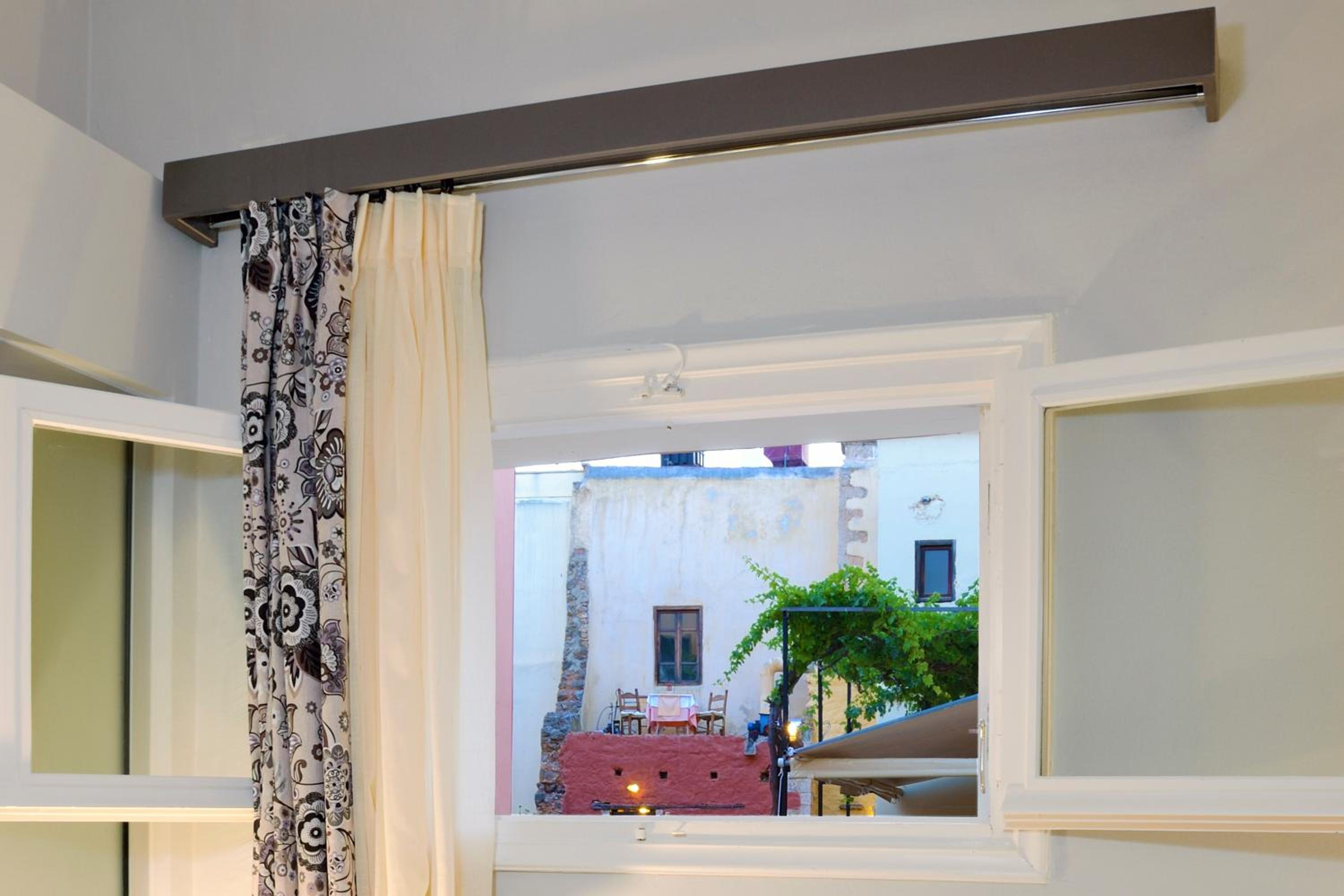 Standard Room photo 2