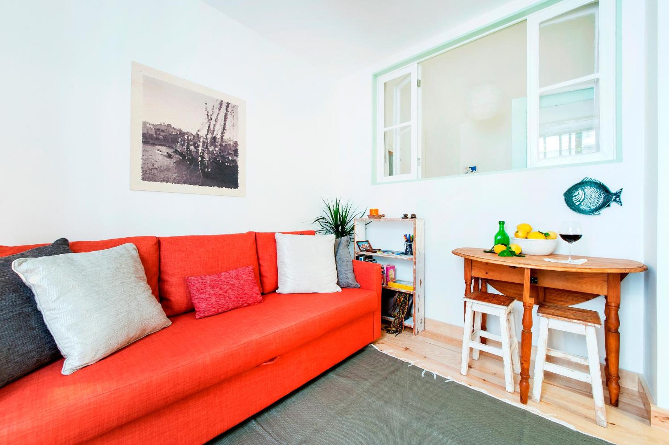 One-Bedroom Apartment - Ground Floor photo 2