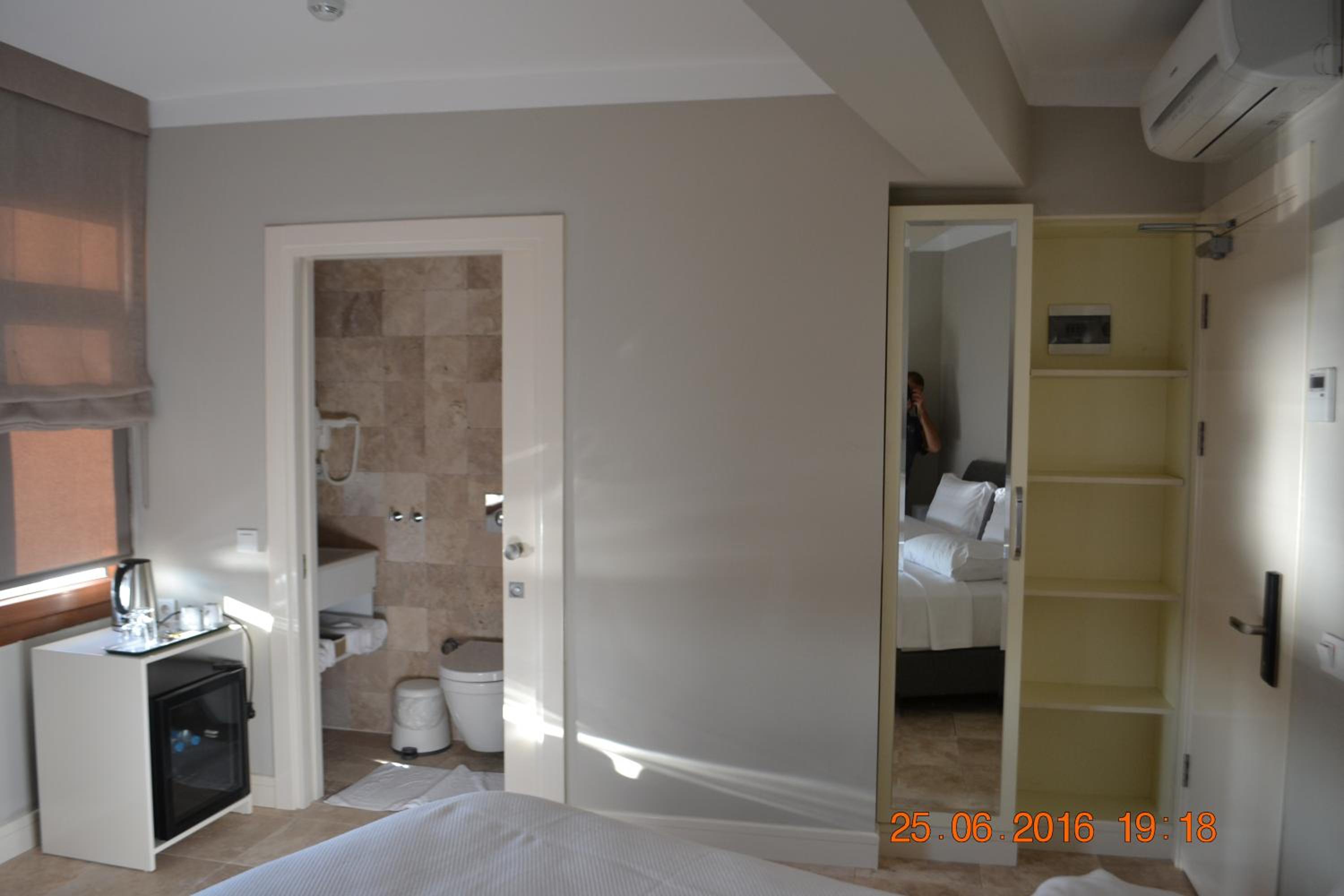 Classic Double Room with Sea View photo 3