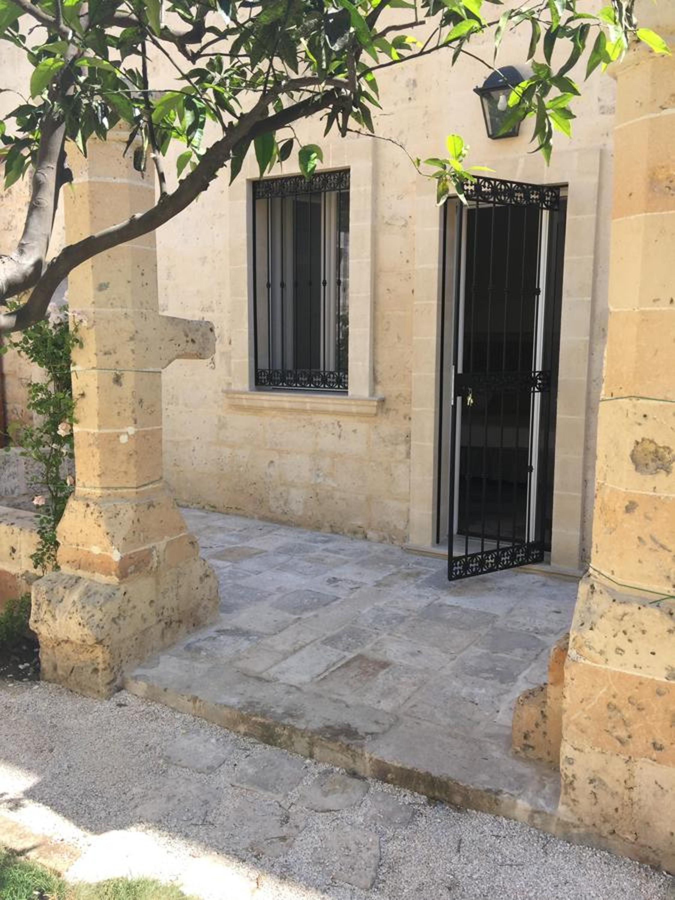 Suite with Private Garden - Annex photo 3