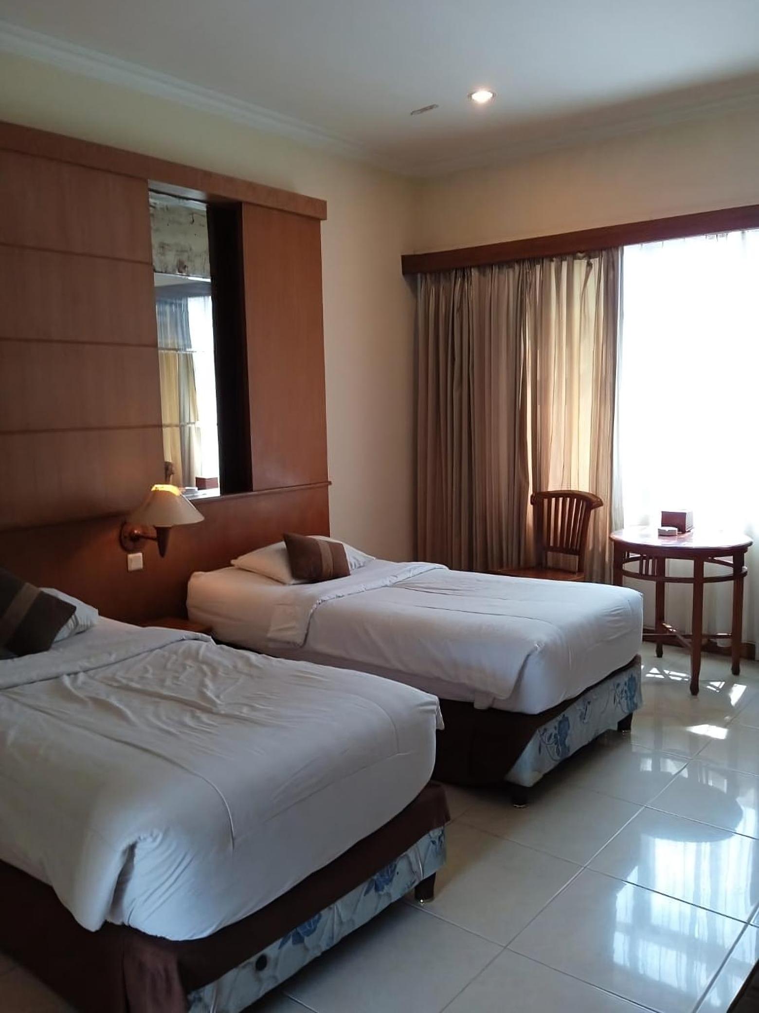 Superior Twin Room photo 2