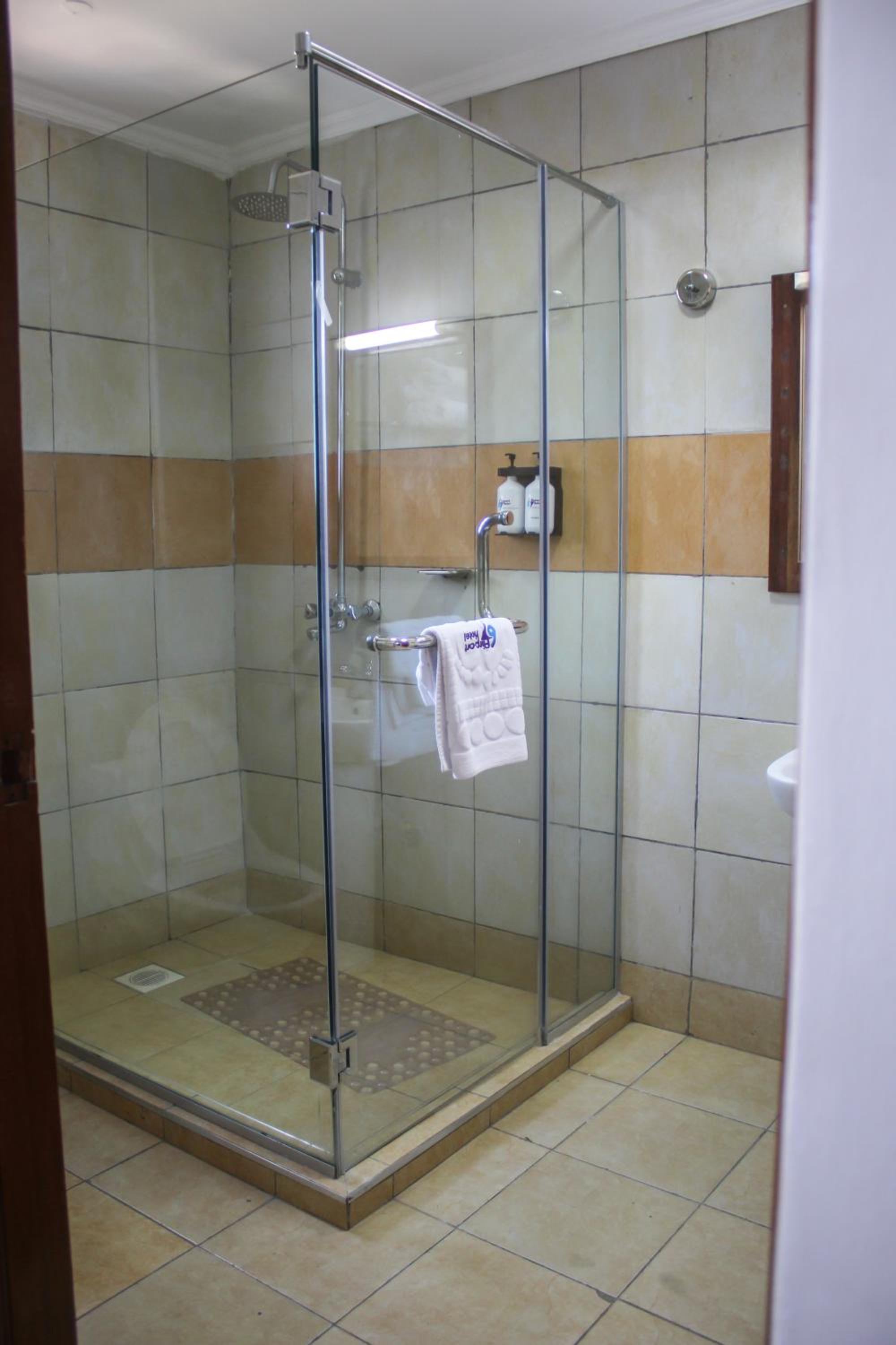Deluxe Triple Room photo 2