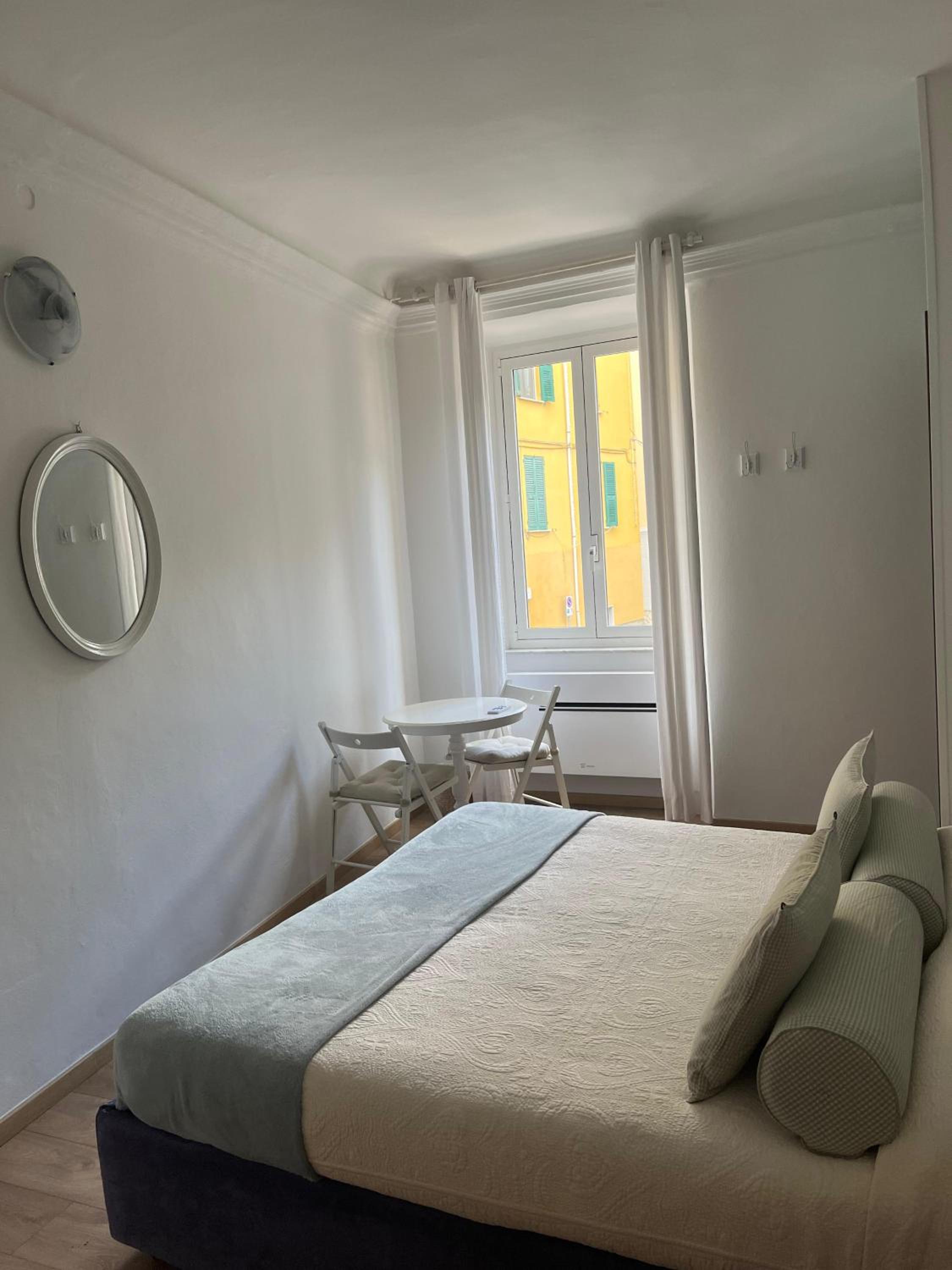 Two-Bedroom Deluxe Apartment photo 1