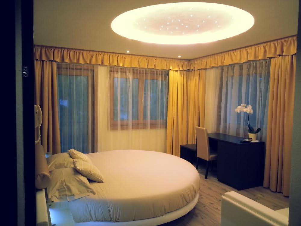 Junior Suite - Photo 1