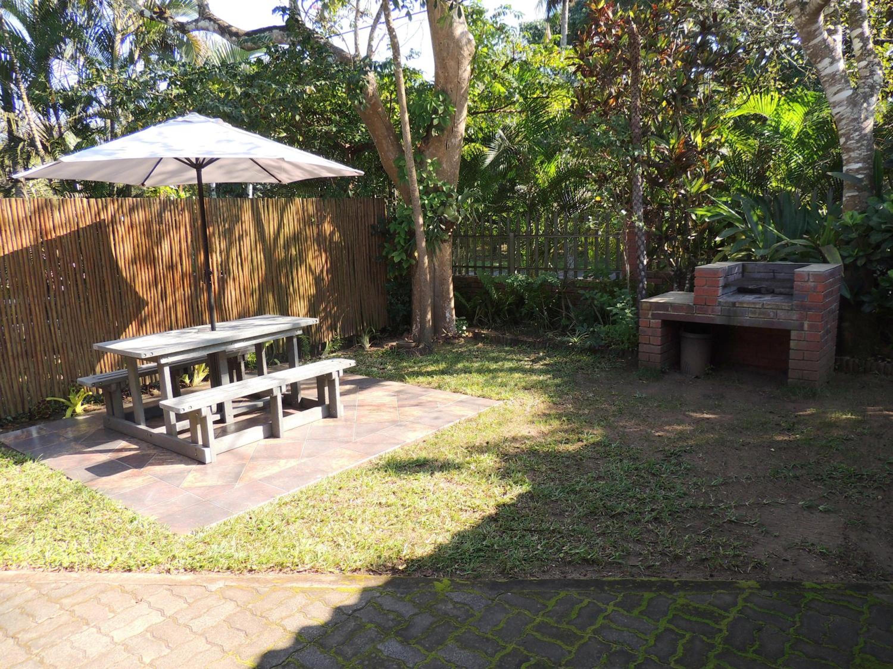 One-Bedroom Apartment with Garden View photo 1