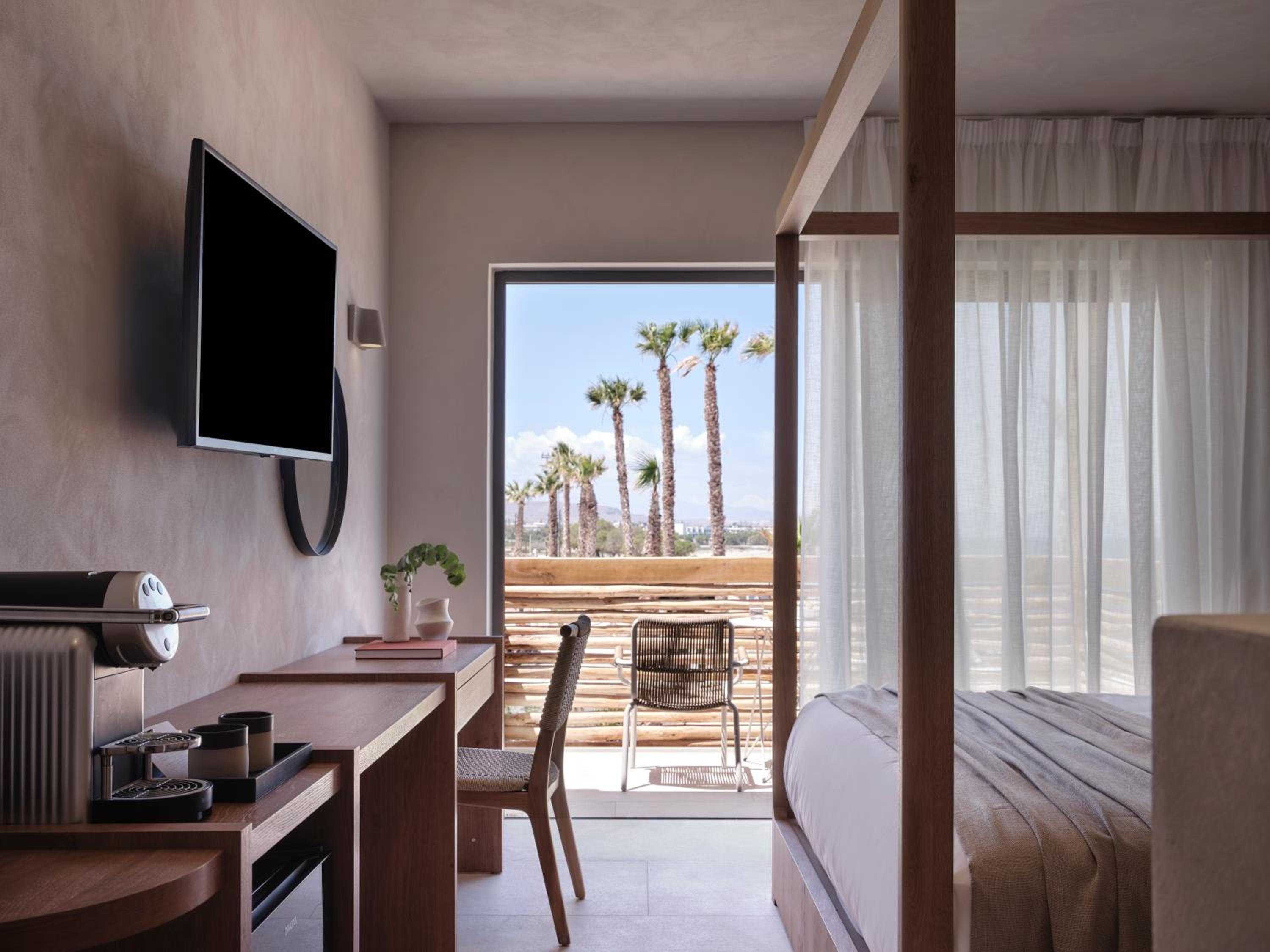 Luxe Room with Pool View  - Photo 7