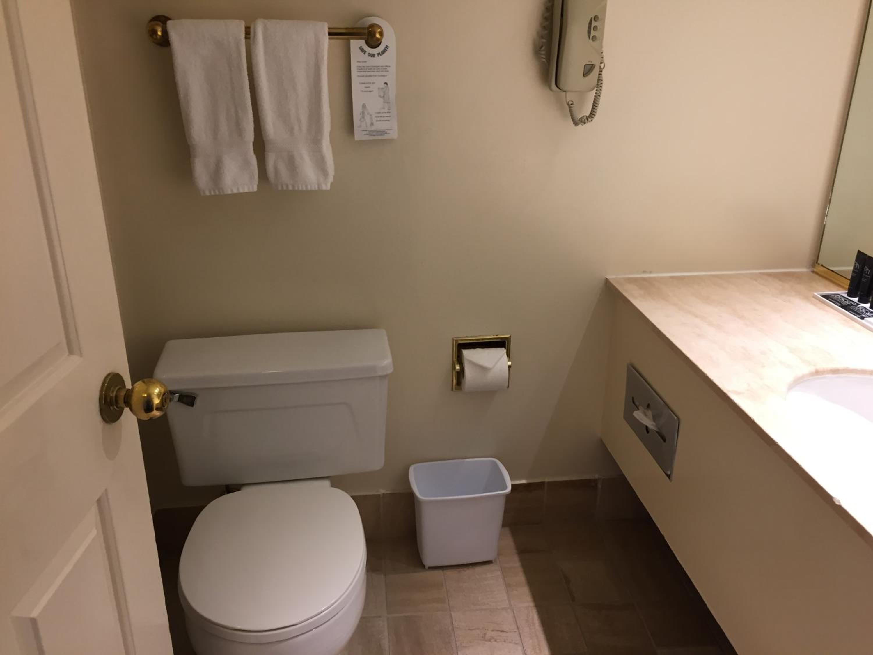 Deluxe King Room - Photo 2